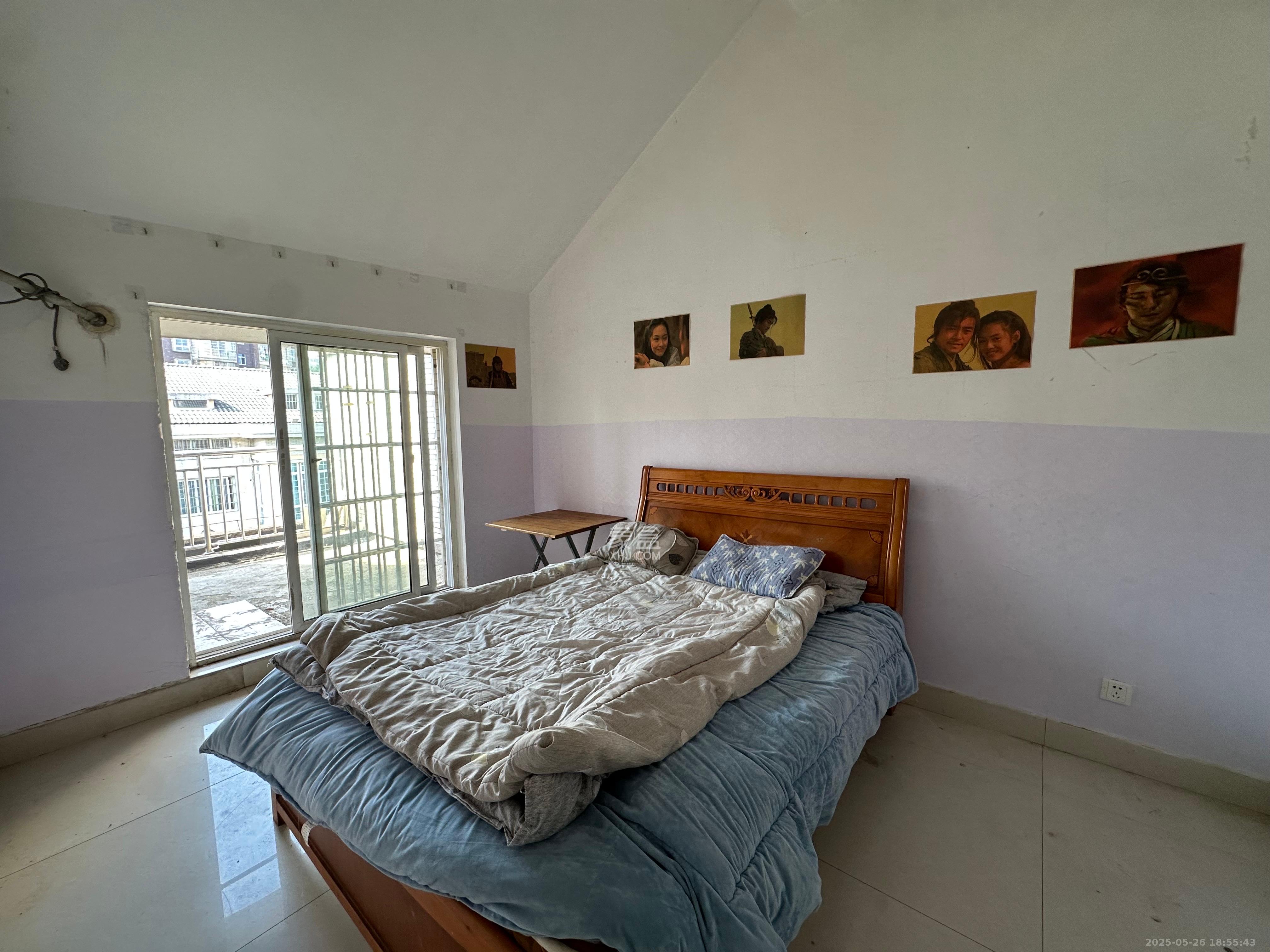 鄱阳小区 1室2厅1卫 1000.0元/月 鄱阳小区 1室2厅1卫 1000.0元/月室内图