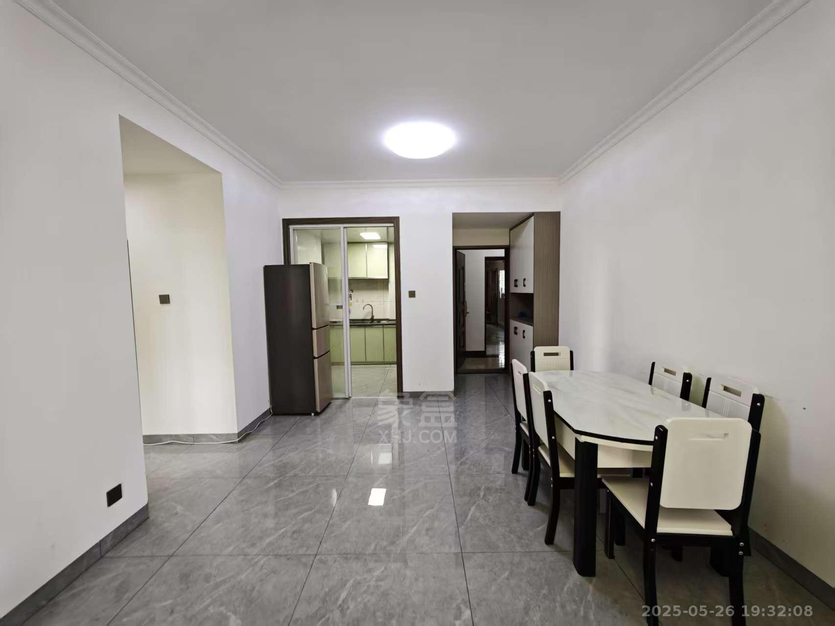 金轮津桥华府 3室2厅1卫 1800.0元/月 金轮津桥华府 3室2厅1卫 1800.0元/月室内图