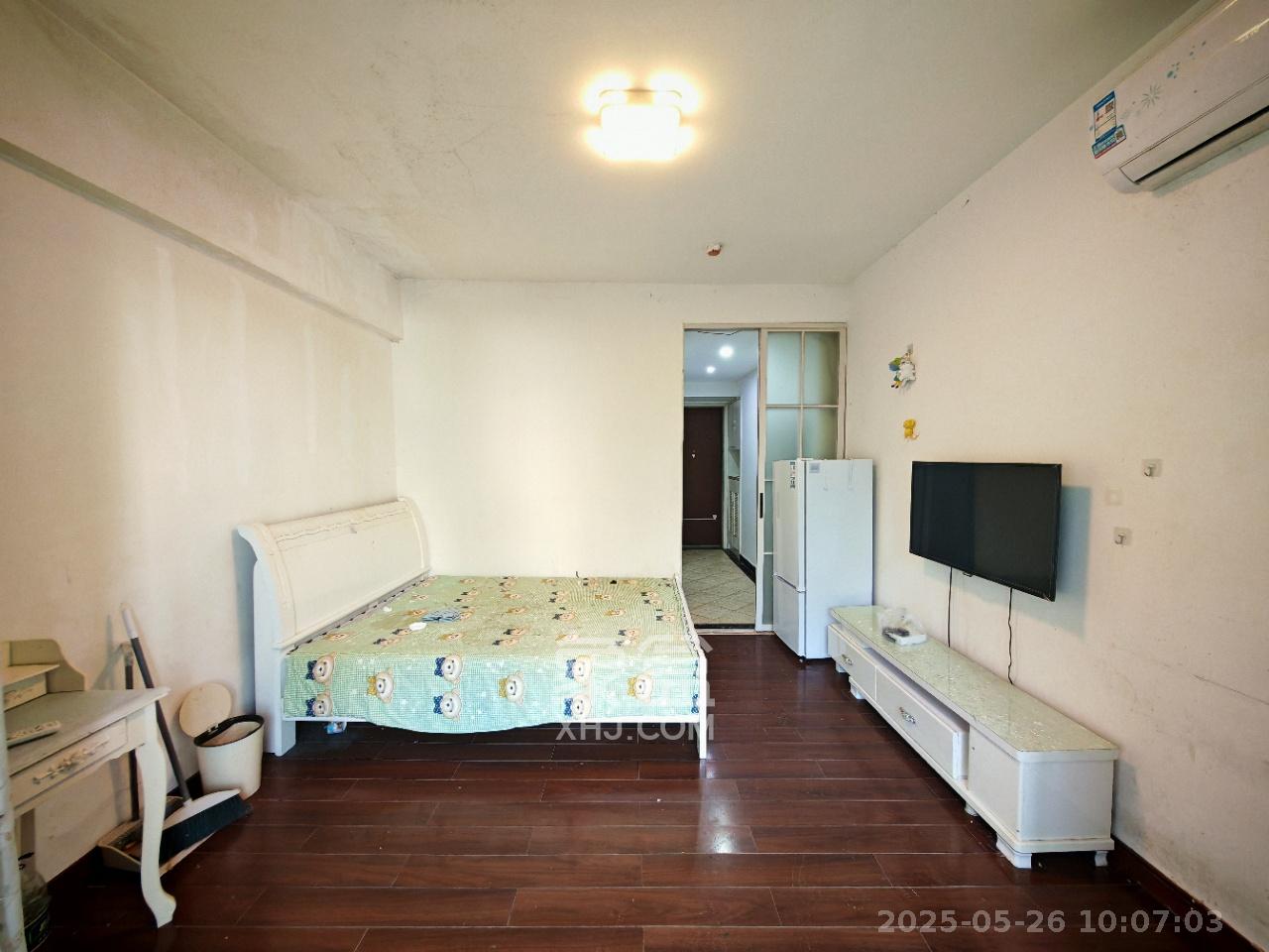 达美D6区  1室1厅1卫   1400.00元/月室内图