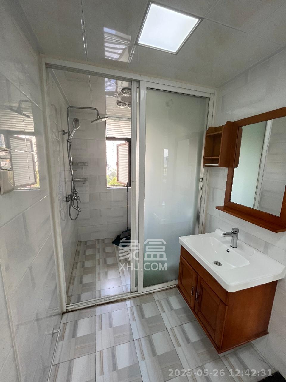 卓越浅水湾 4室2厅2卫 3260.0元/月 卓越浅水湾 4室2厅2卫 3260.0元/月室内图