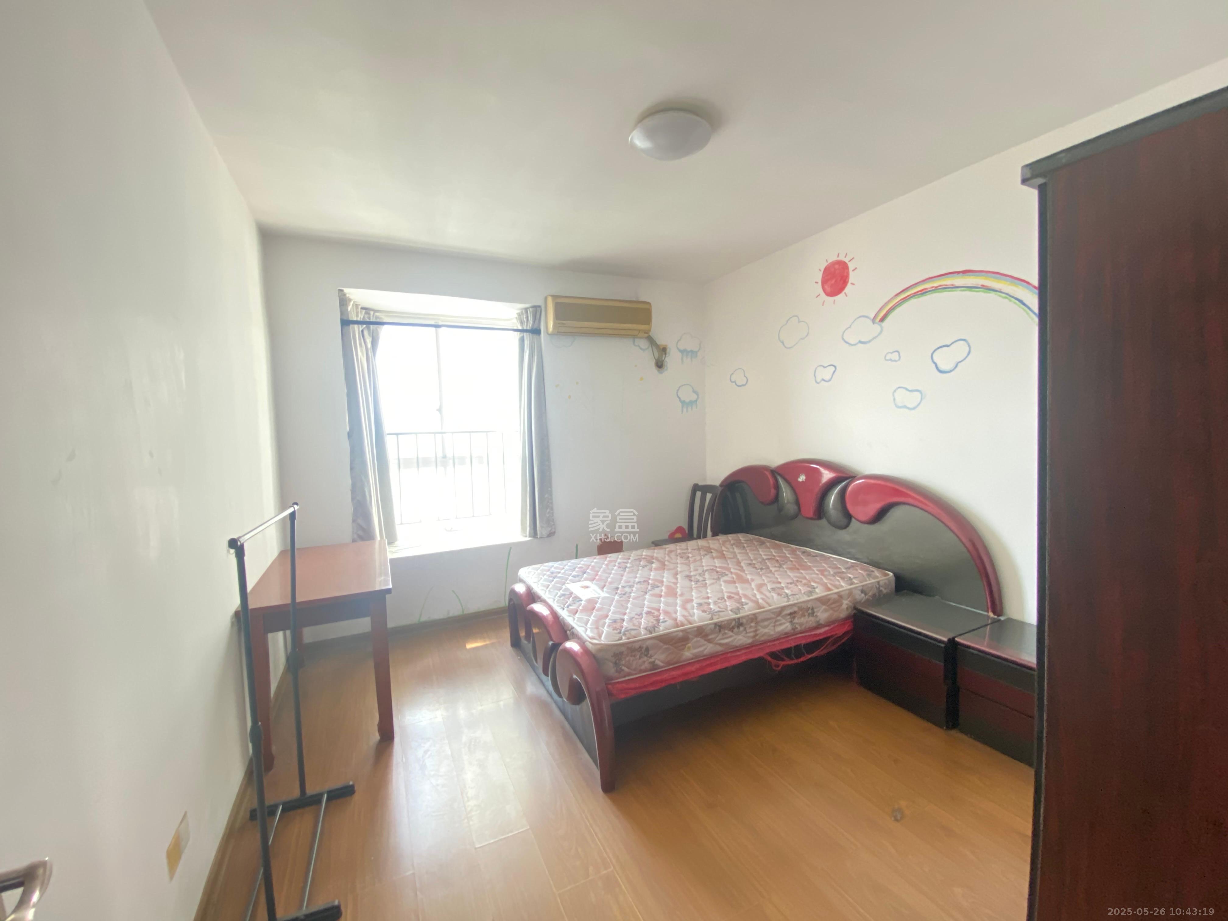 桔香鑫城 3室2厅2卫 2400.0元/月 桔香鑫城 3室2厅2卫 2400.0元/月室内图