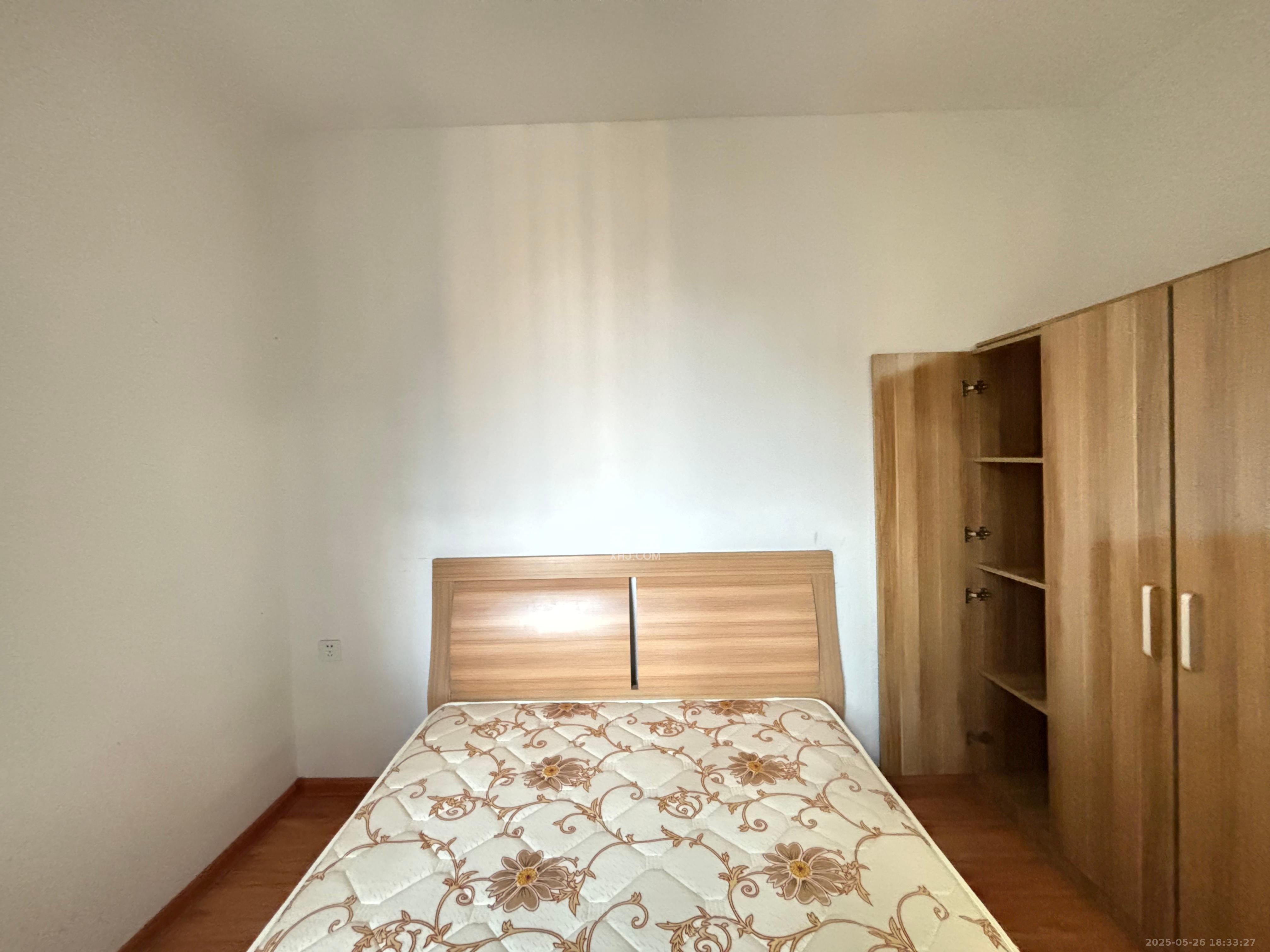 康桥长郡  3室2厅1卫    1900.0元/月 康桥长郡  3室2厅1卫    1900.0元/月室内图