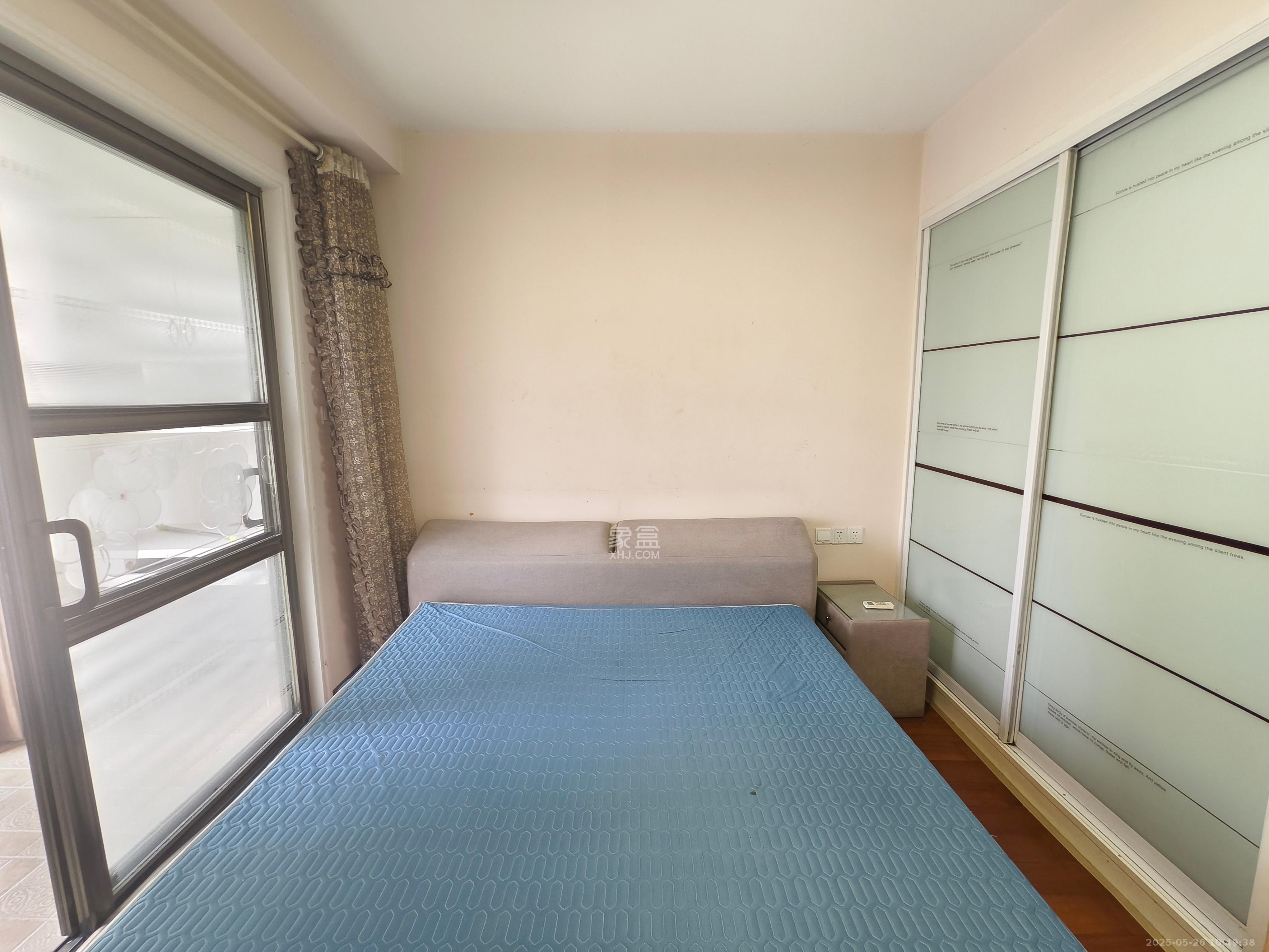 三一街区  2室2厅1卫   1500.00元/月室内图
