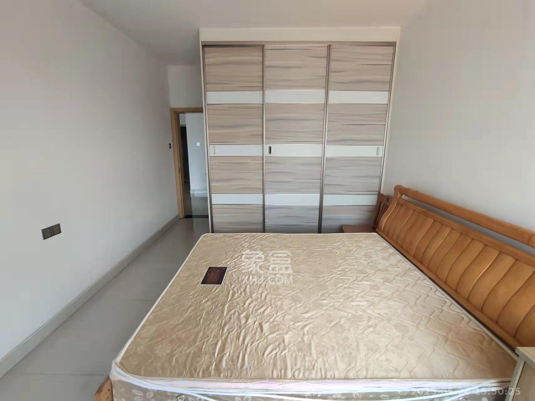 鑫远熙山  3室2厅1卫   3000.00元/月室内图