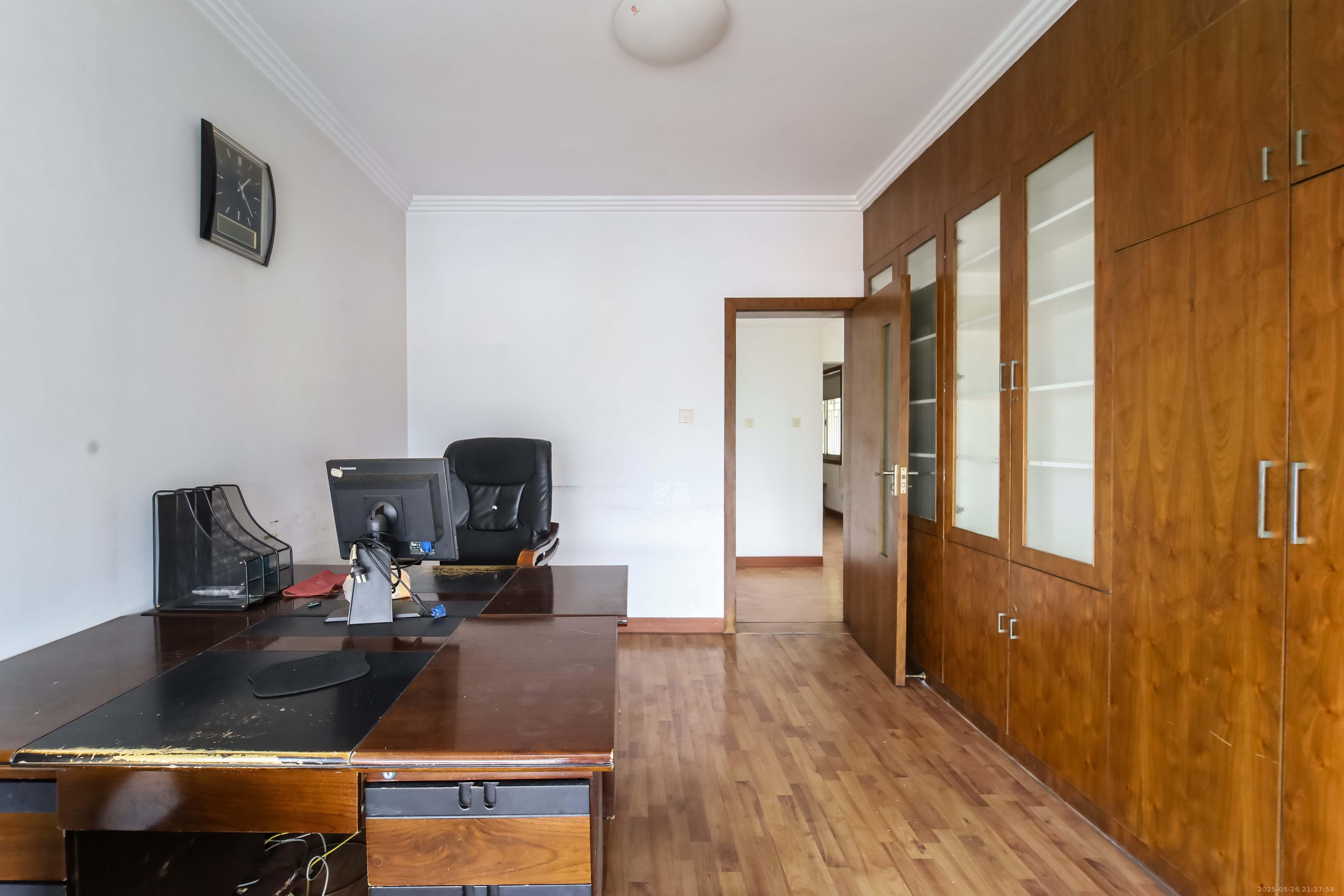 东方之珠 2室2厅1卫 72.0万 东方之珠 2室2厅1卫 72.0万卧室