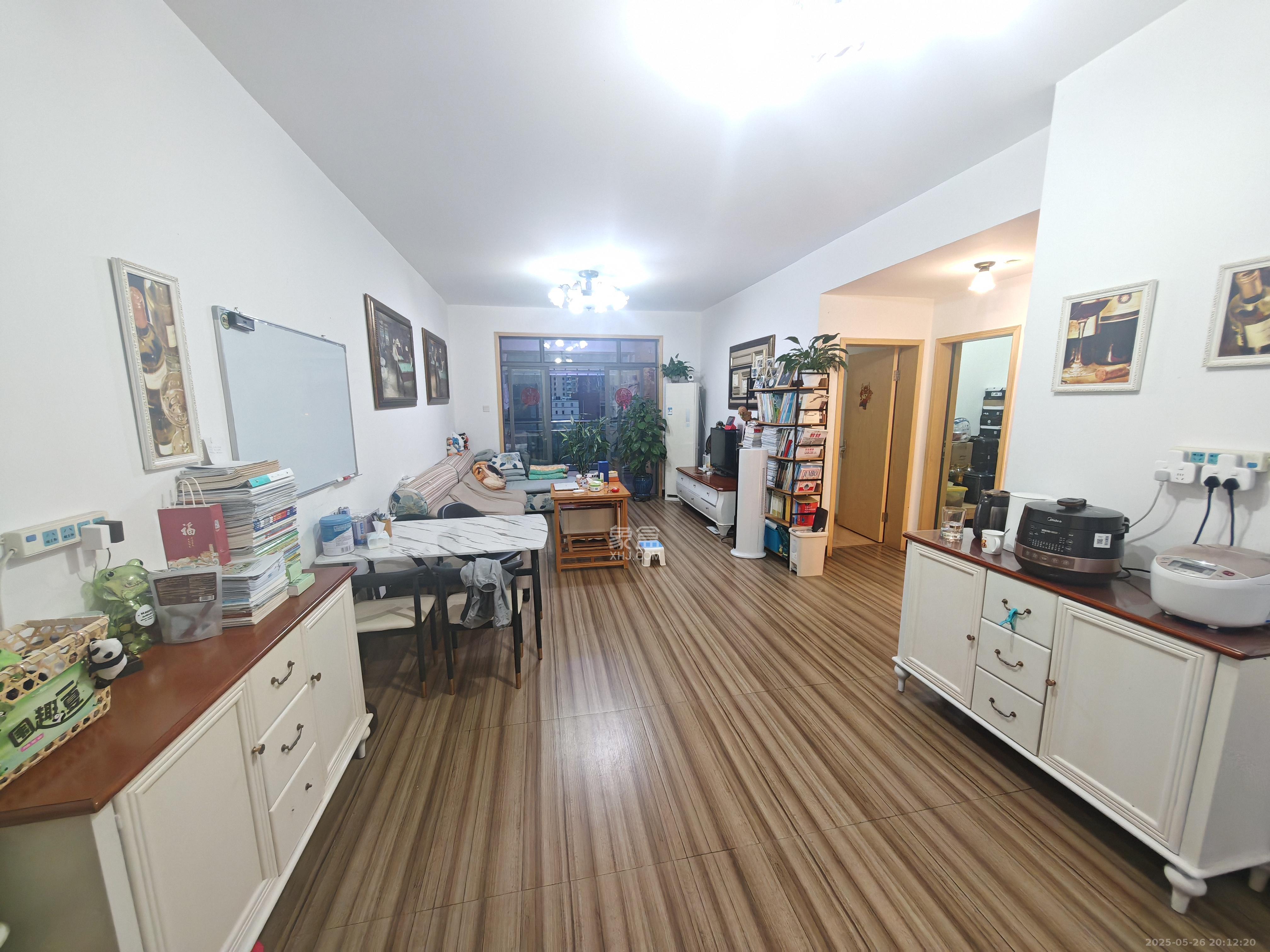 鑫远熙山  3室2厅1卫   2500.00元/月