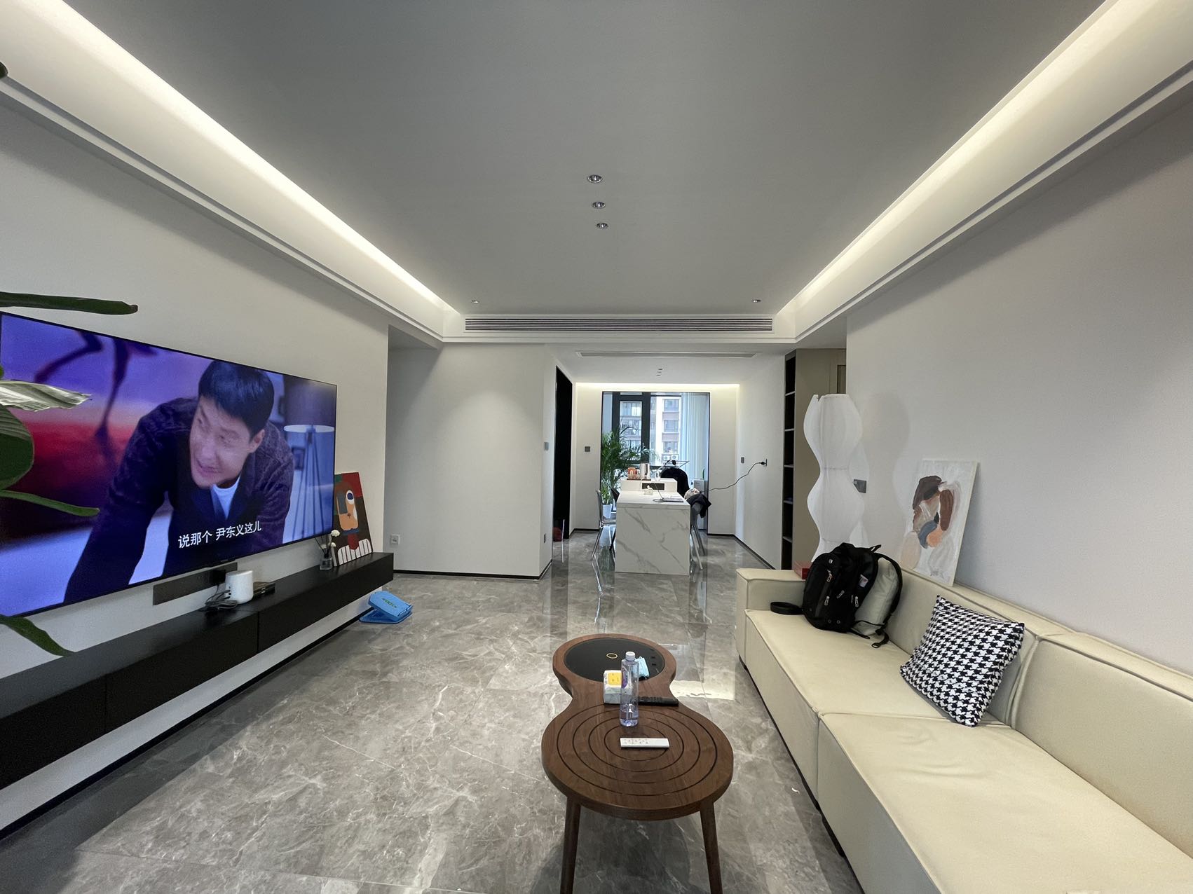 恩祥新城 4室2厅2卫 6200.0元/月 恩祥新城 4室2厅2卫 6200.0元/月室内图