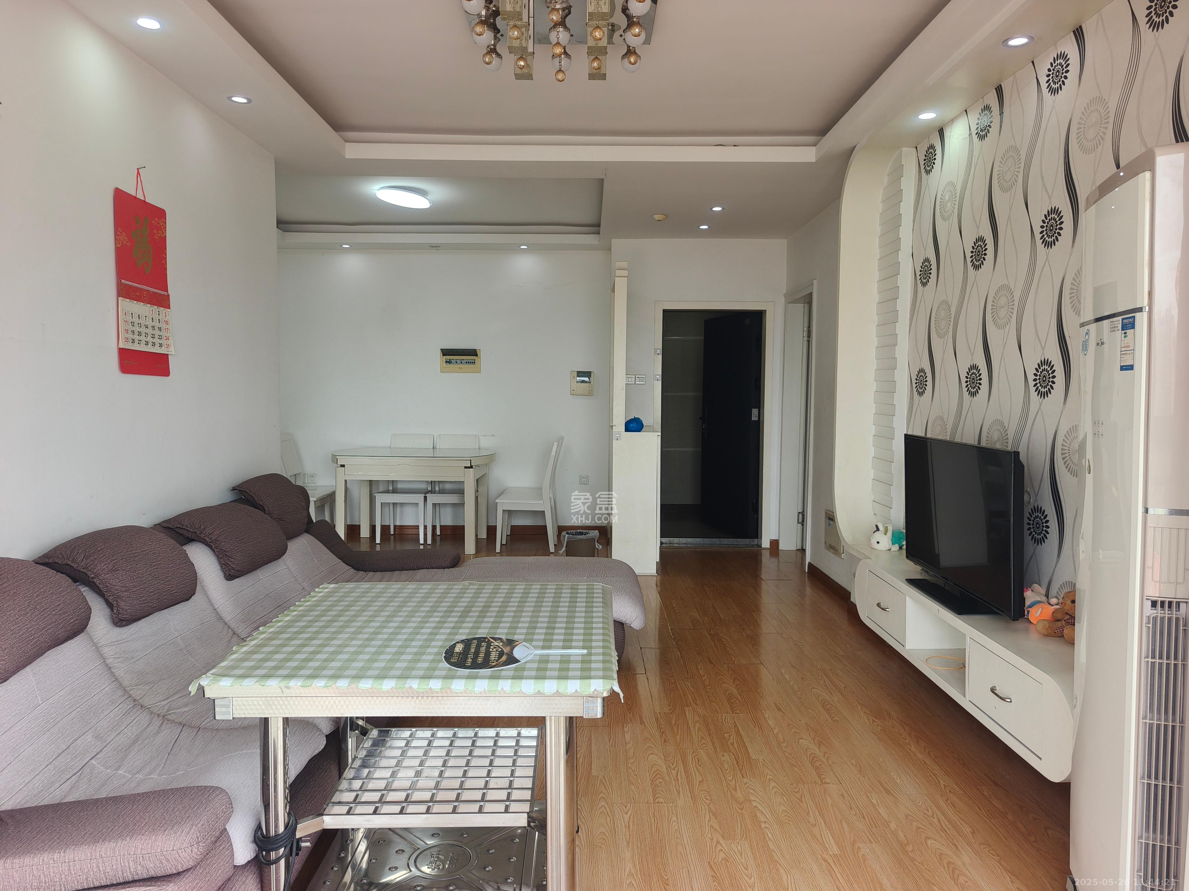 卓越蔚蓝海岸二期 2室1厅1卫 2500.0元/月 卓越蔚蓝海岸二期 2室1厅1卫 2500.0元/月室内图