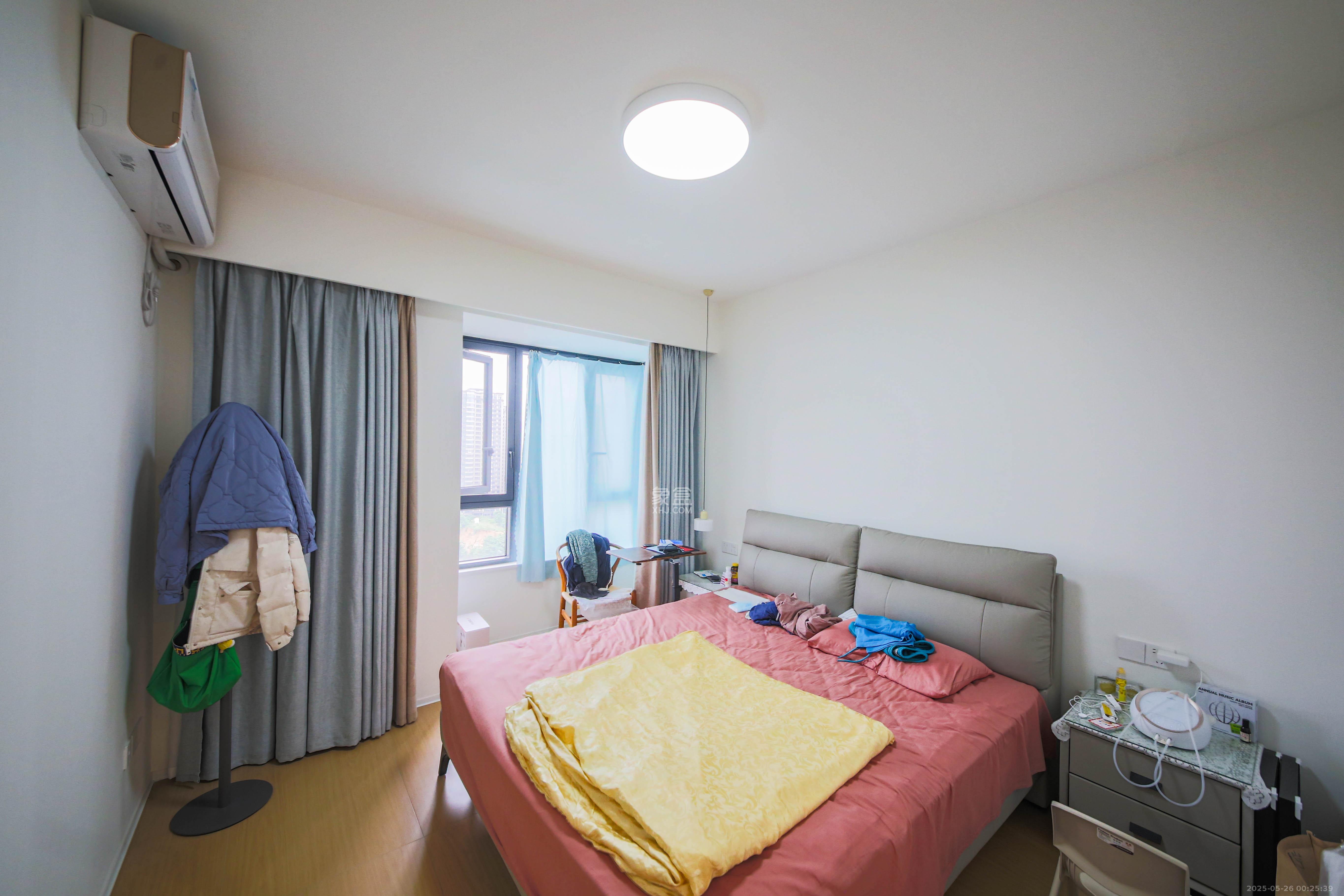 中建钰和城  3室2厅2卫   163.00万卧室