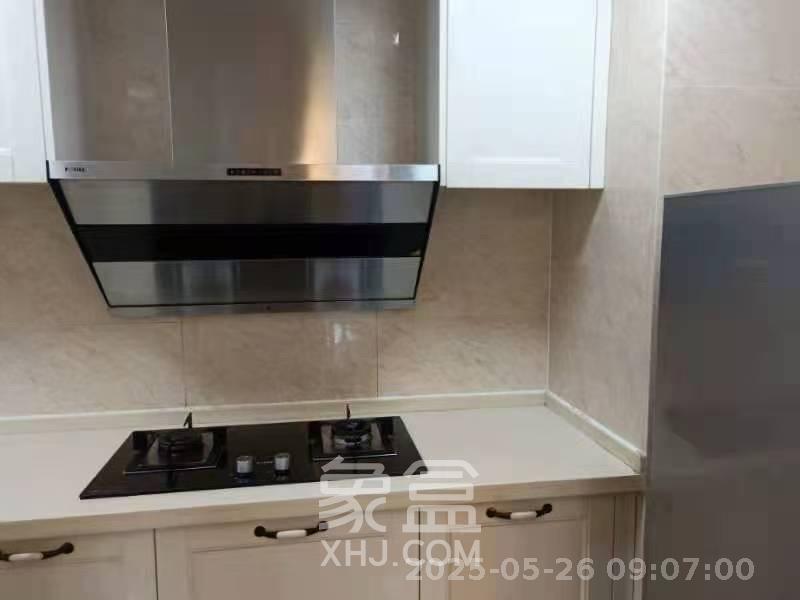 万科里梅溪郡  3室2厅2卫   3800.00元/月室内图