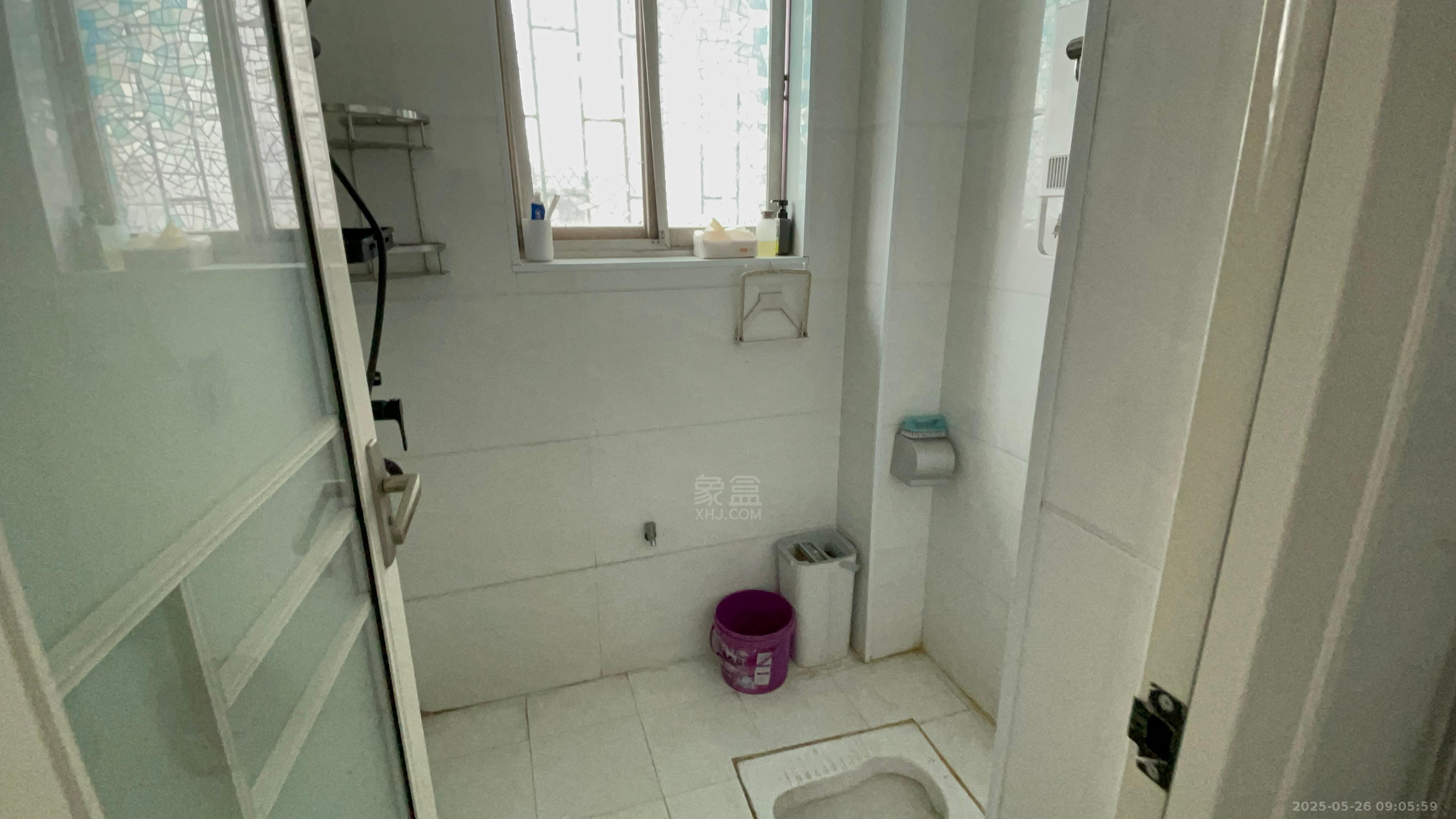 银苑小区 3室2厅2卫 1600.0元/月 银苑小区 3室2厅2卫 1600.0元/月室内图