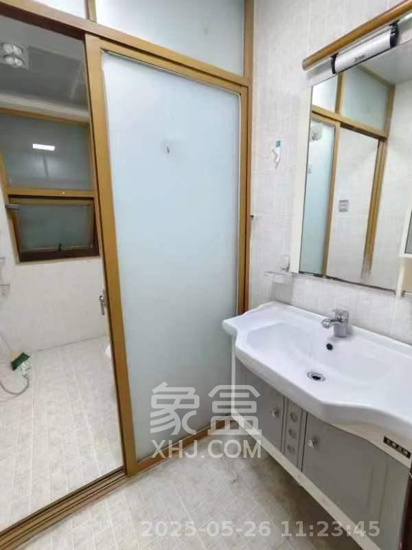 天健芙蓉盛世一期  2室2厅1卫   2600.00元/月室内图