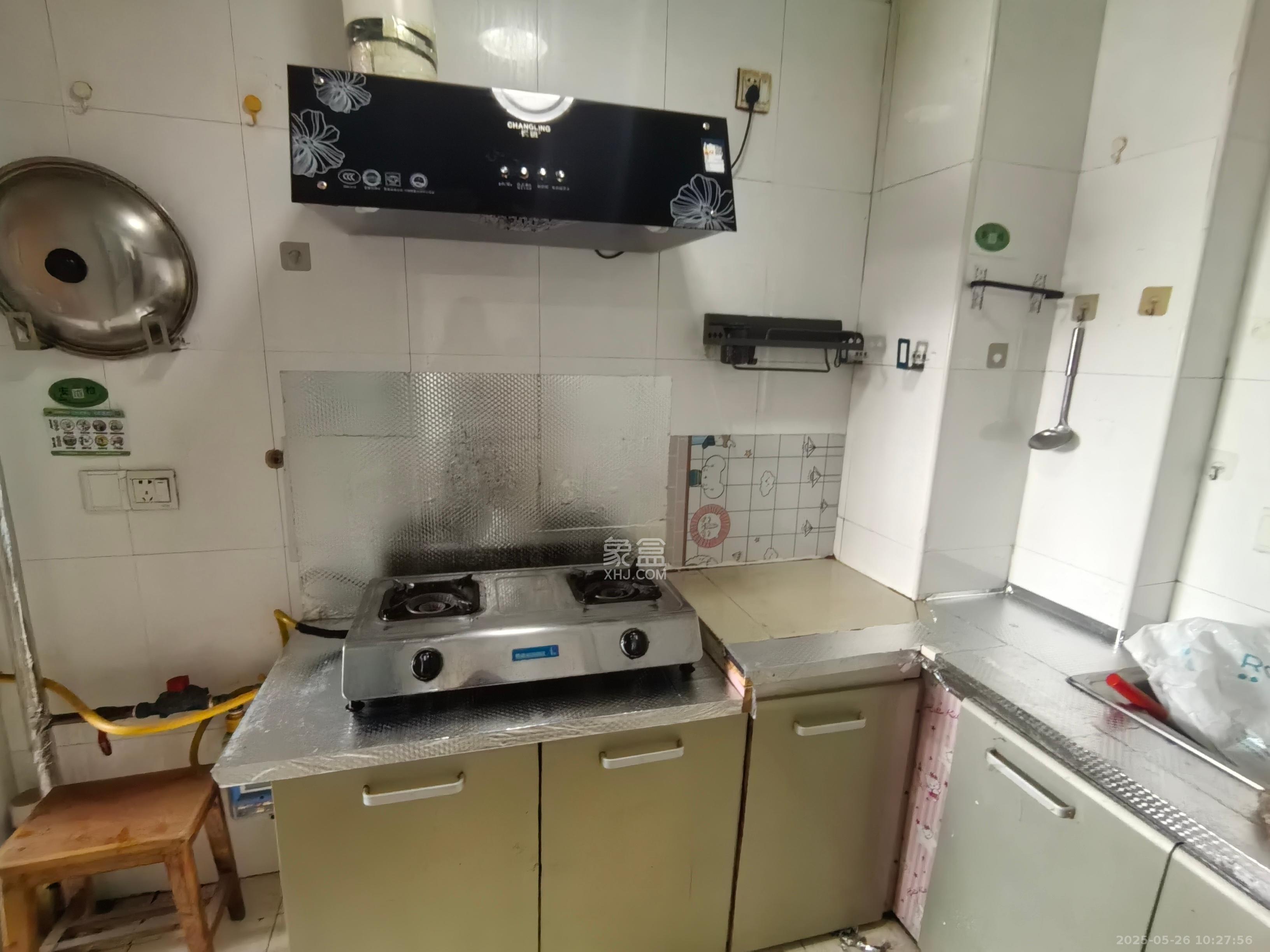 白沙晶城  1室1厅1卫   2400.00元/月室内图