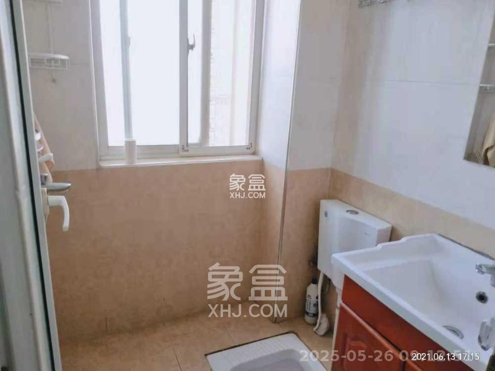 银轩铭誉(四海怡家) 2室1厅1卫 2500.0元/月 银轩铭誉(四海怡家) 2室1厅1卫 2500.0元/月室内图