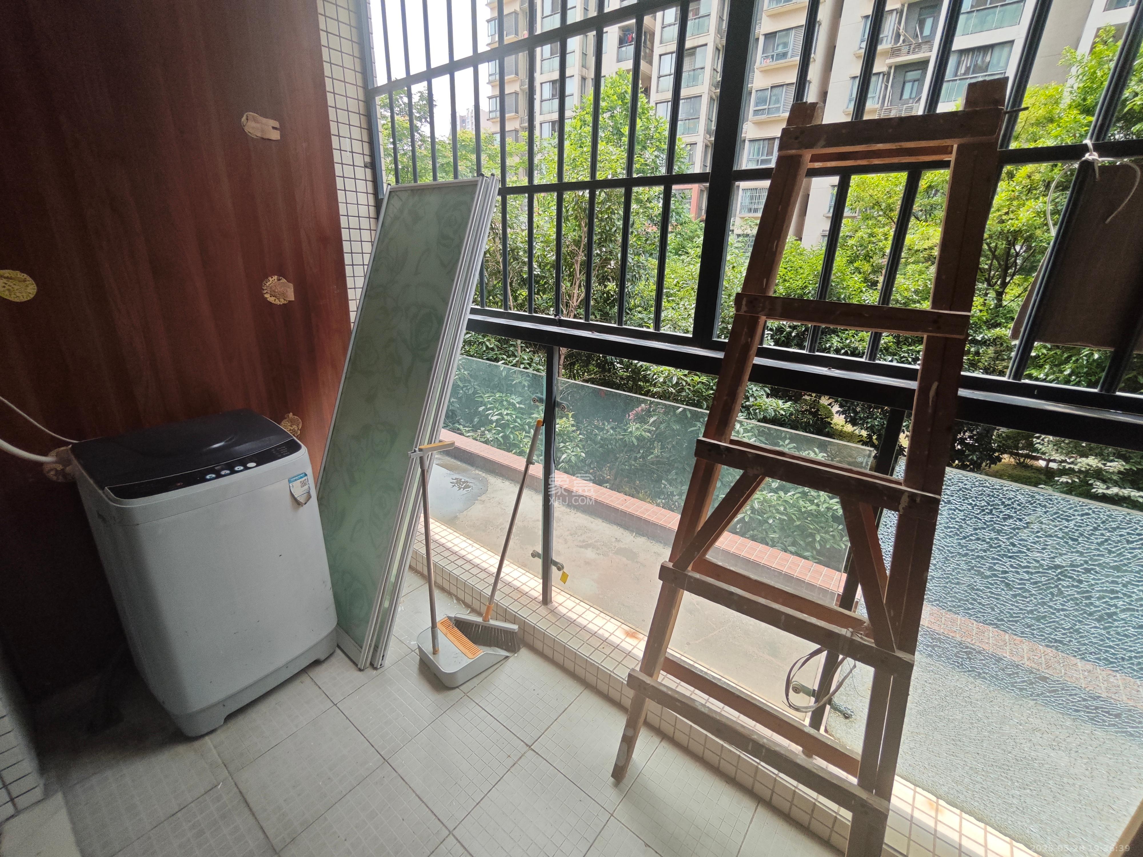 美林银谷 3室2厅2卫 3000.0元/月 美林银谷 3室2厅2卫 3000.0元/月室内图