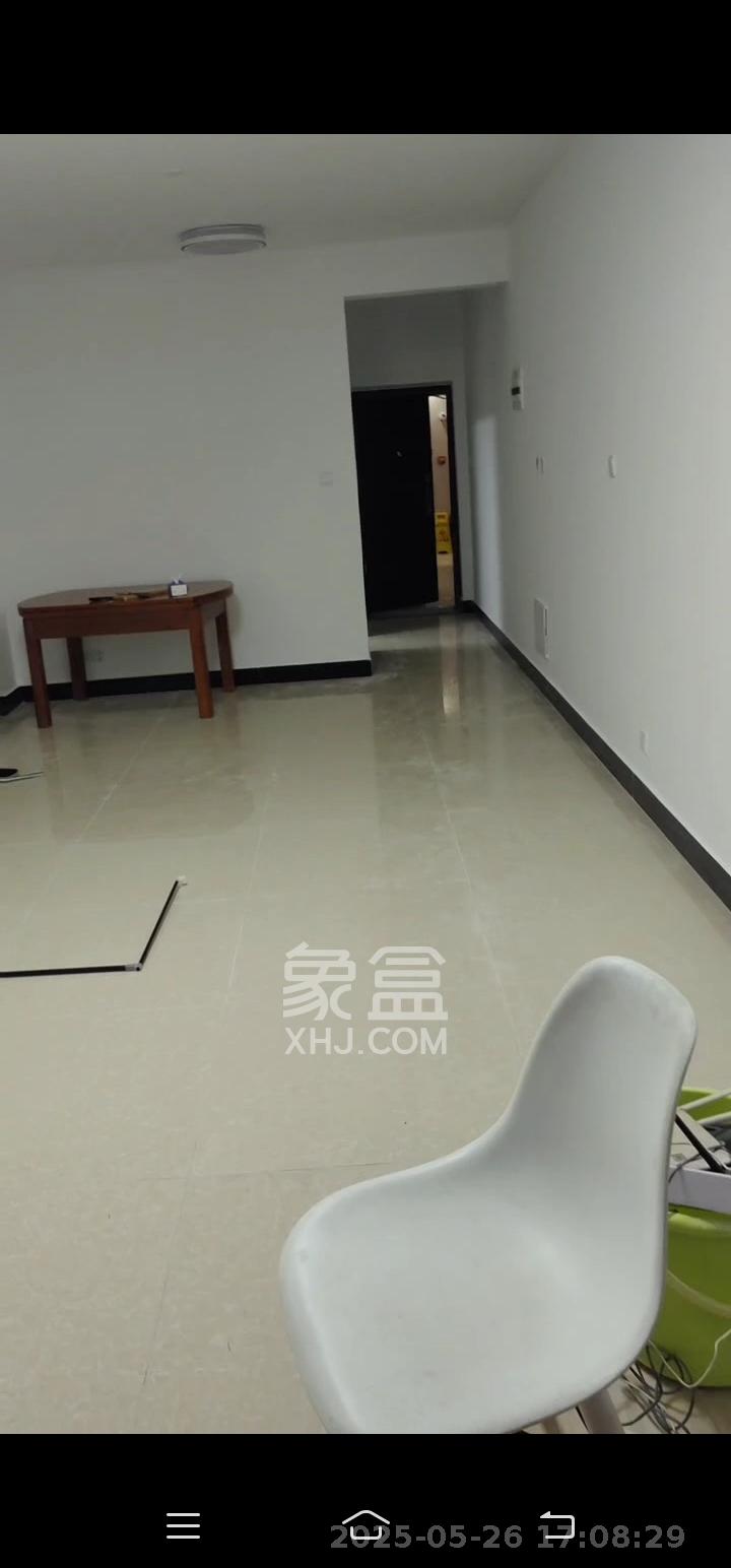 哈佛小镇(五矿哈佛小镇) 2室2厅1卫 1800.0元/月 哈佛小镇(五矿哈佛小镇) 2室2厅1卫 1800.0元/月室内图