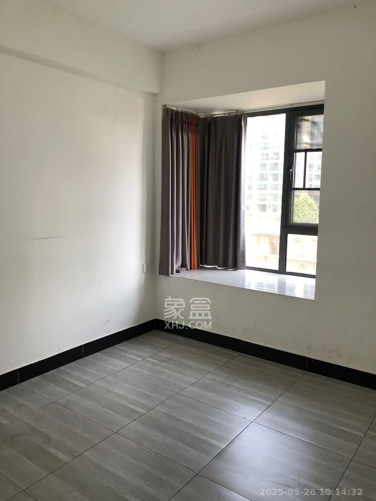 中建悦和城  4室2厅2卫   2500.00元/月室内图