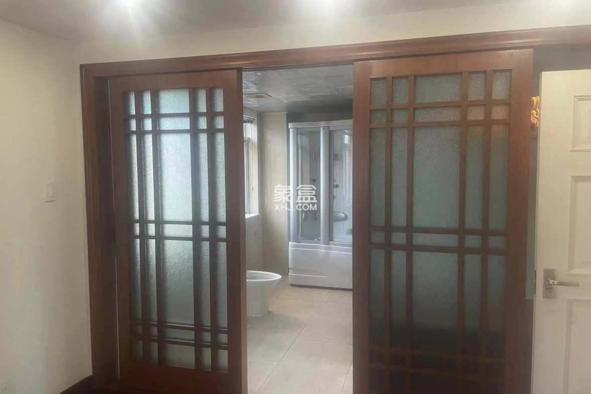 百金城小区 3室2厅2卫 4200.0元/月 百金城小区 3室2厅2卫 4200.0元/月室内图