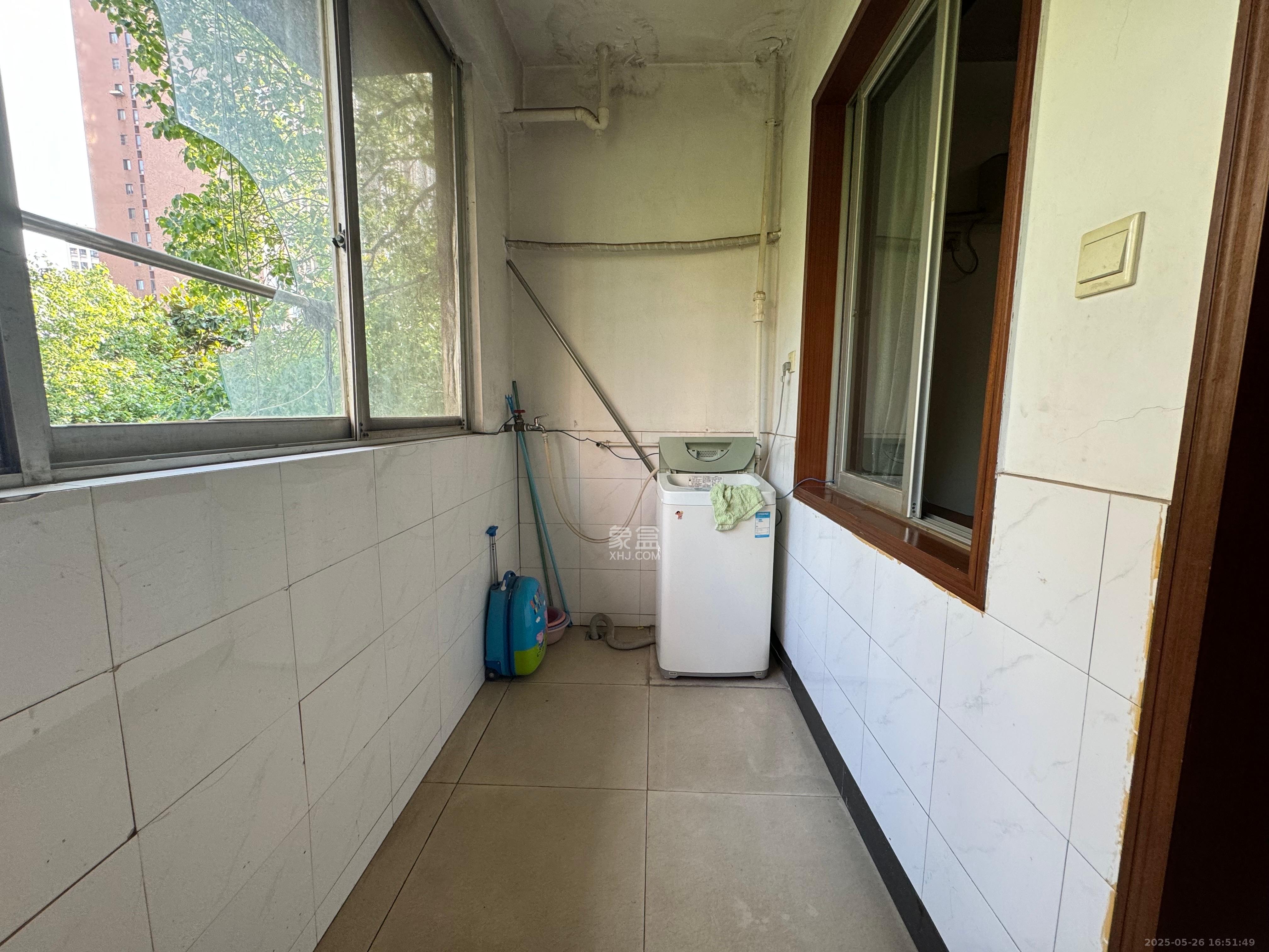 三湘小区  2室2厅1卫   1500.00元/月室内图