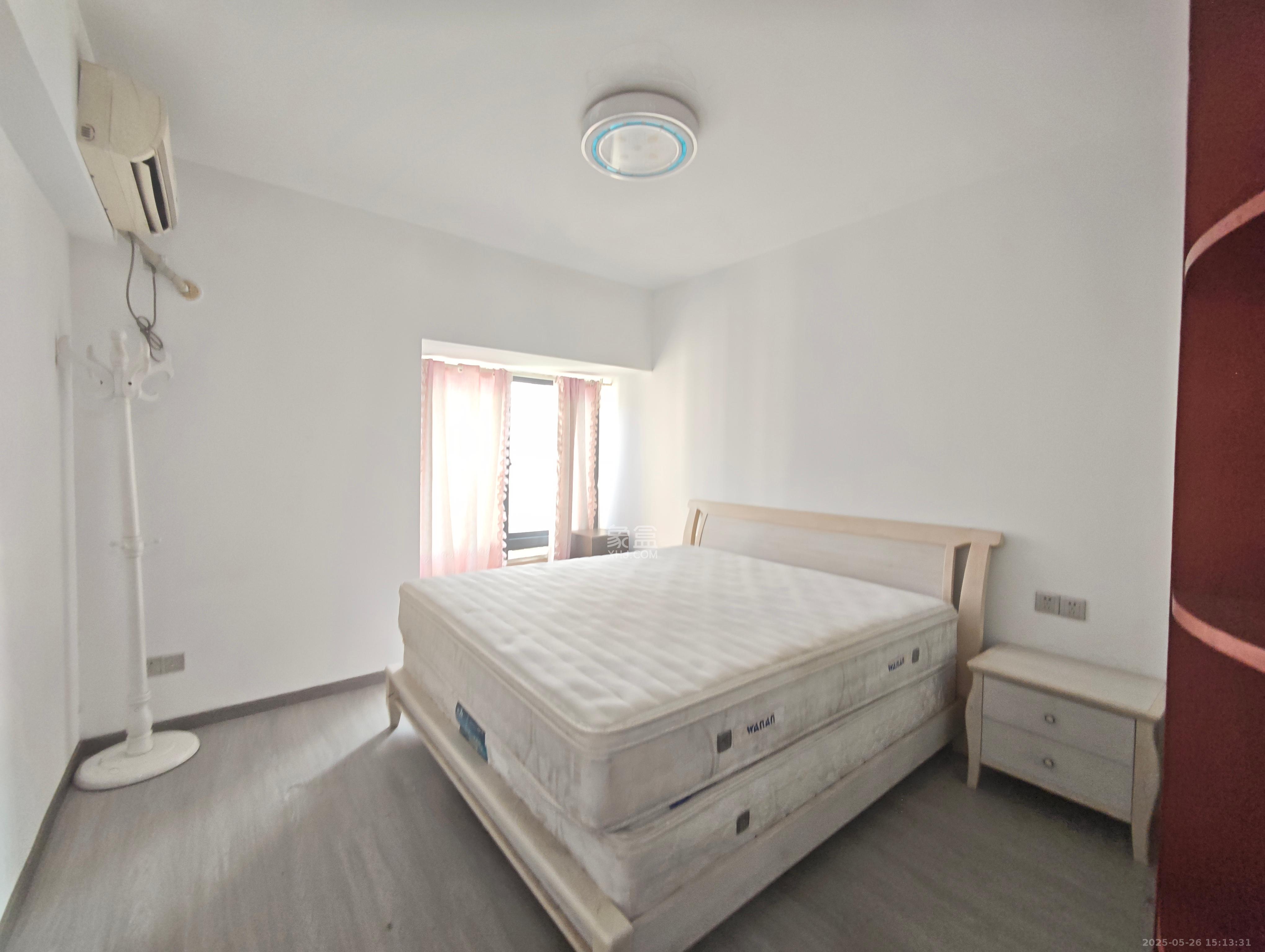 嘉宇盛世华章 3室2厅2卫 3500.0元/月 嘉宇盛世华章 3室2厅2卫 3500.0元/月室内图