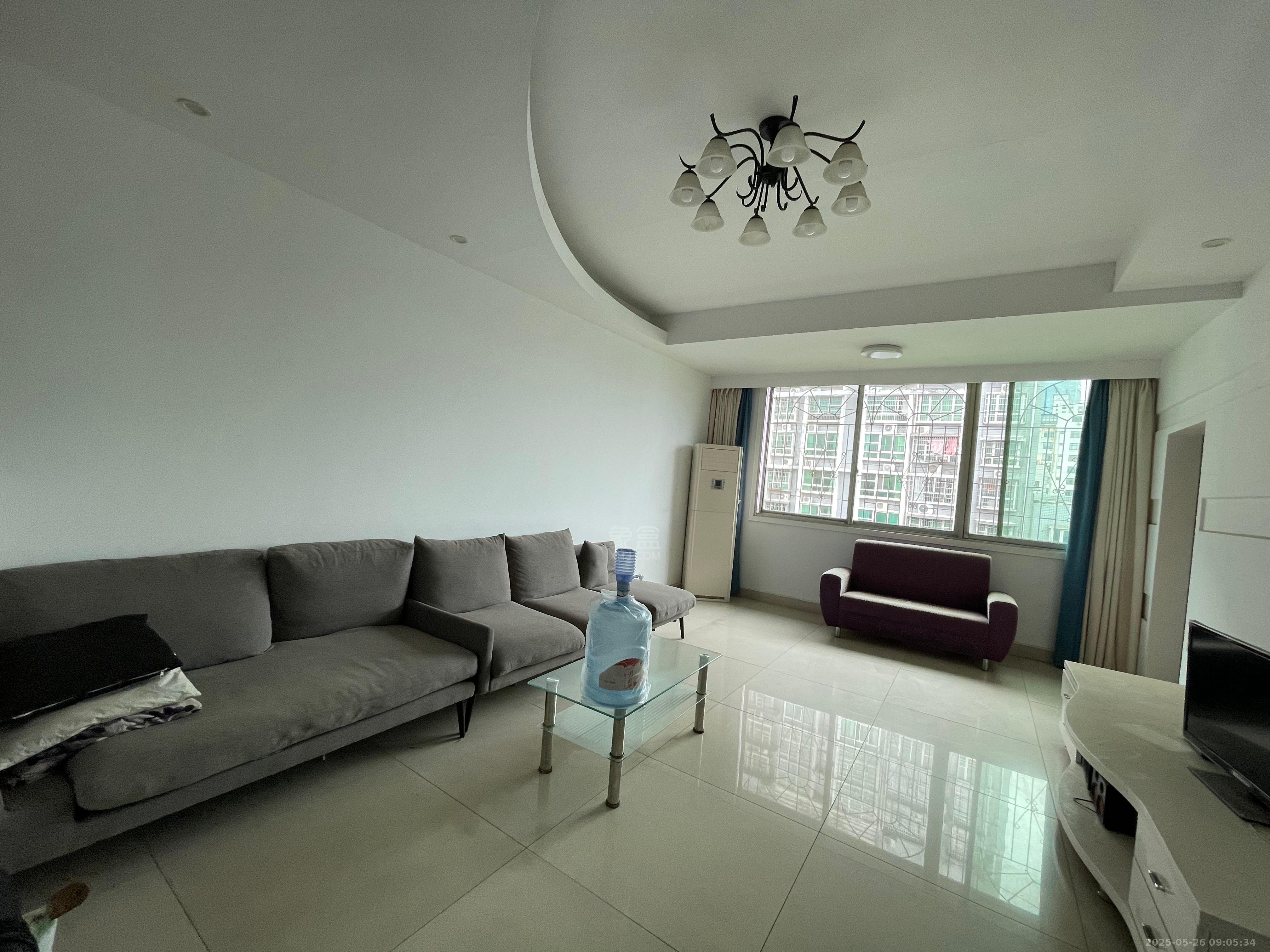 银苑小区 3室2厅2卫 1600.0元/月 银苑小区 3室2厅2卫 1600.0元/月室内图