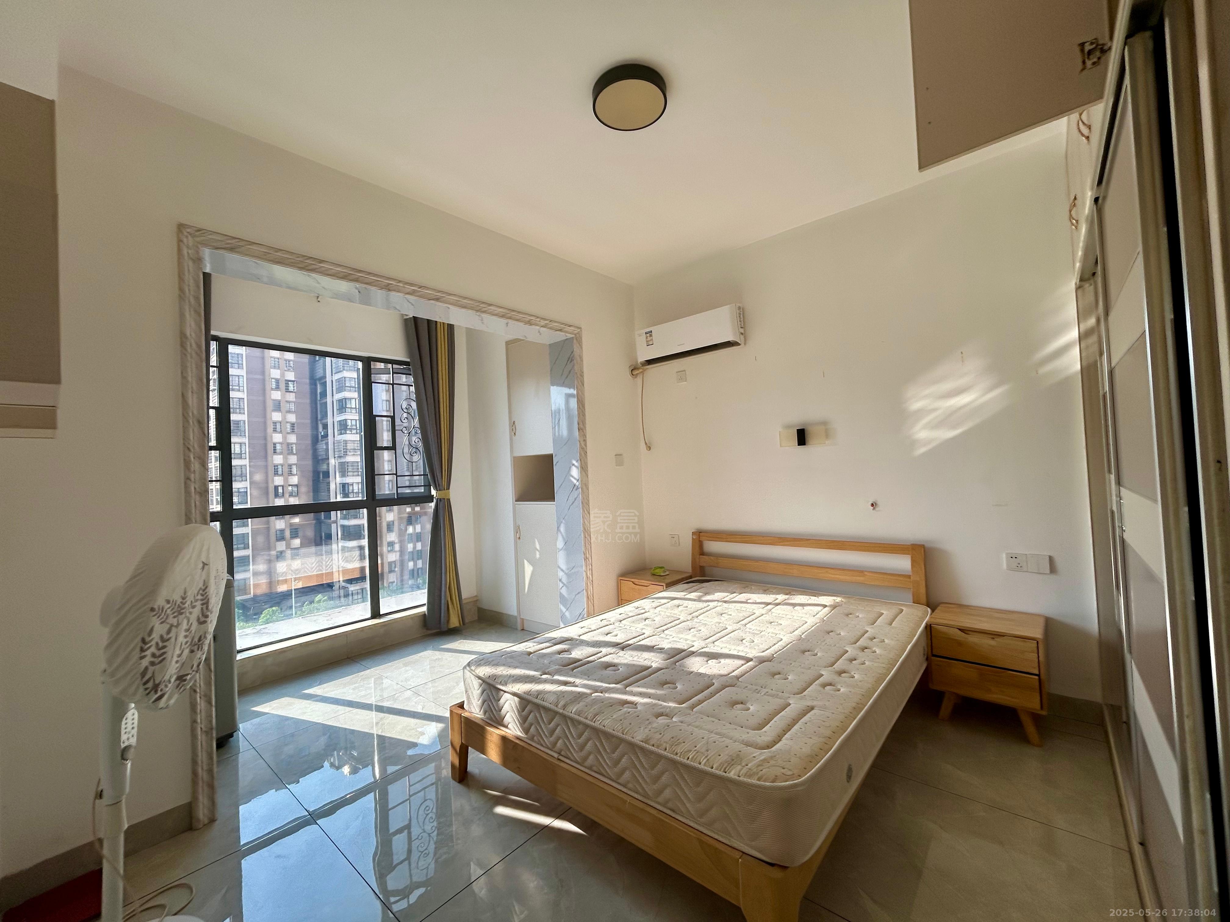 栗雨香堤 1室1厅1卫 1300.0元/月 栗雨香堤 1室1厅1卫 1300.0元/月室内图