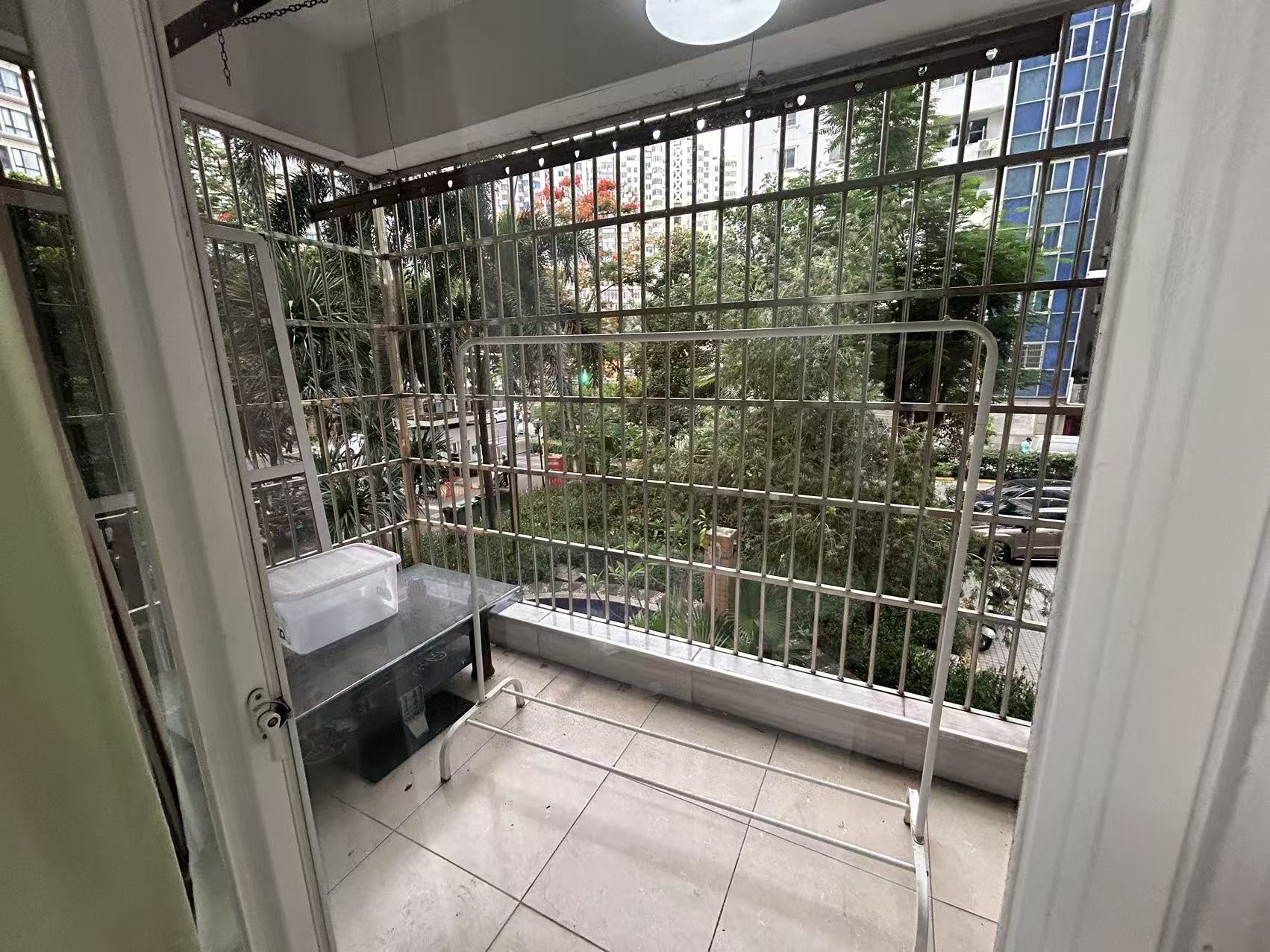 蔚兰天成 1室1厅1卫 68.0万 蔚兰天成 1室1厅1卫 68.0万客厅