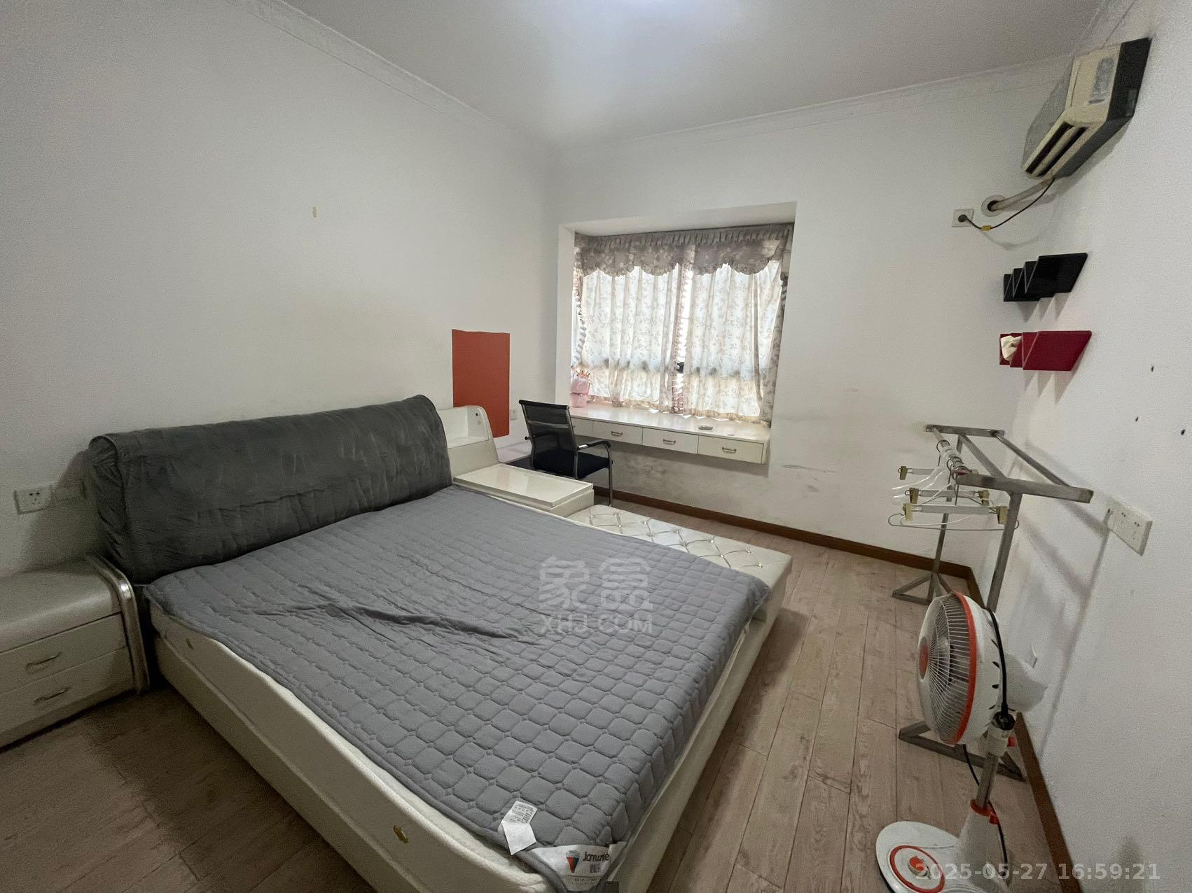 百江花园 3室2厅2卫 1600.0元/月 百江花园 3室2厅2卫 1600.0元/月室内图