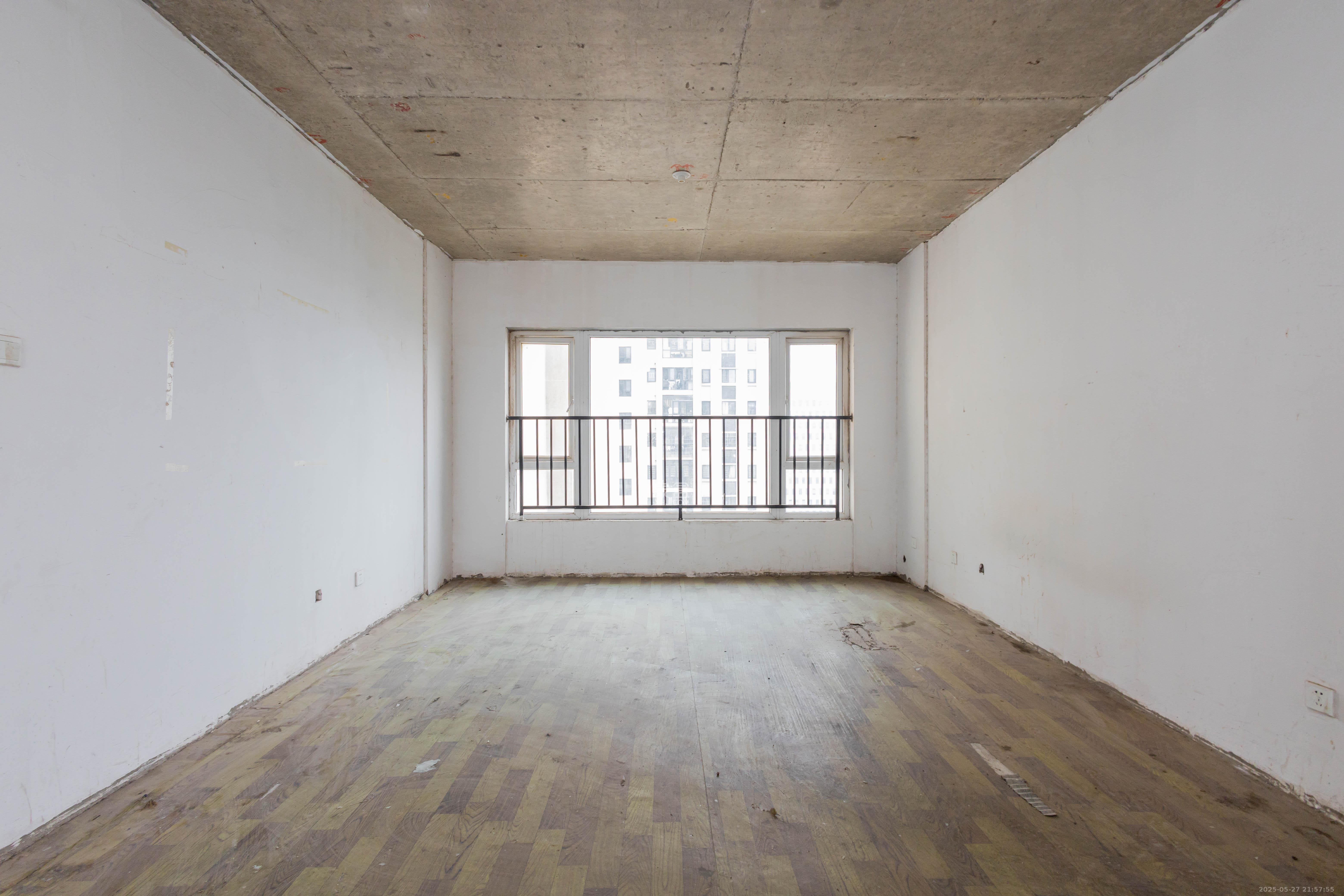 金科天悦(金科美邻汇) 4室2厅2卫 83.8万 金科天悦(金科美邻汇) 4室2厅2卫 83.8万客厅