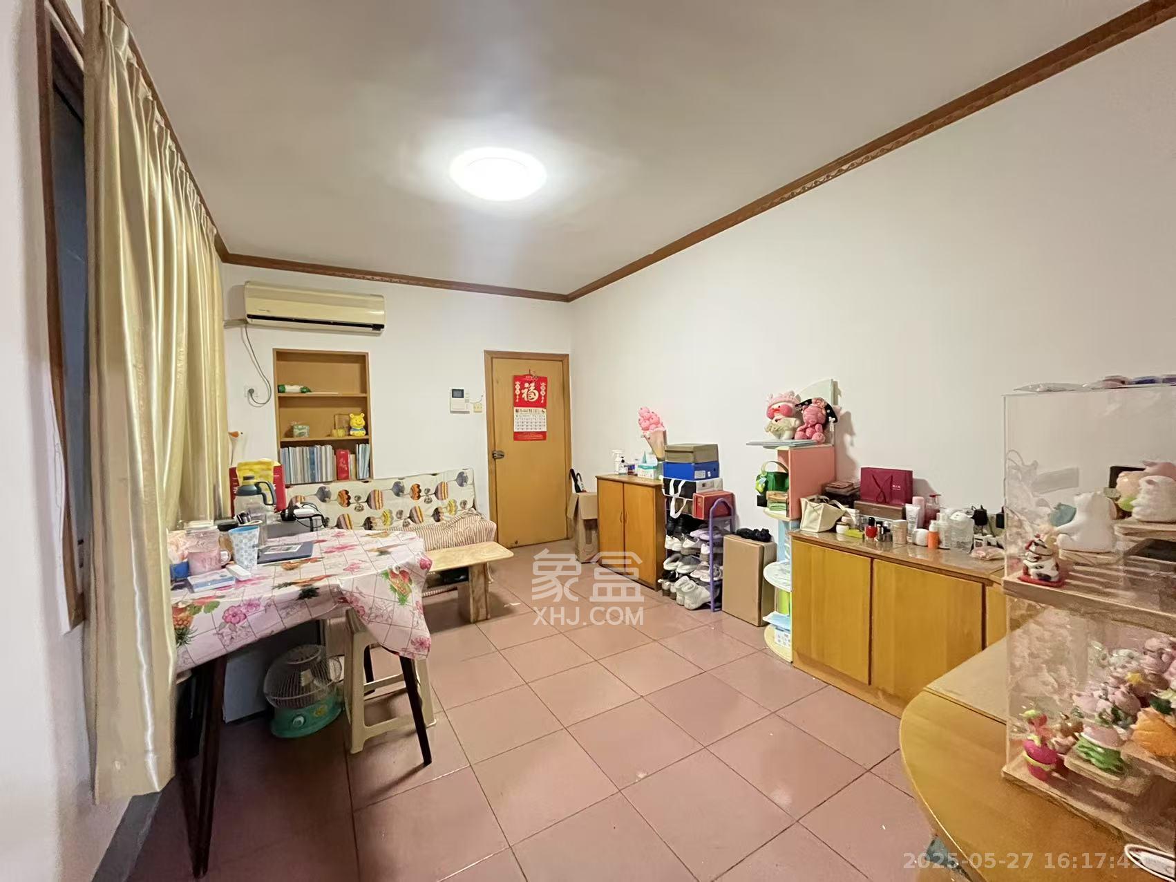 中南石油局宿舍  2室1厅1卫   1800.00元/月室内图