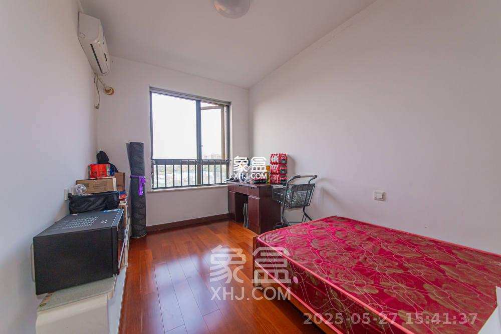 绿地公馆(绿地名邸) 3室2厅2卫 2300.0元/月 绿地公馆(绿地名邸) 3室2厅2卫 2300.0元/月室内图