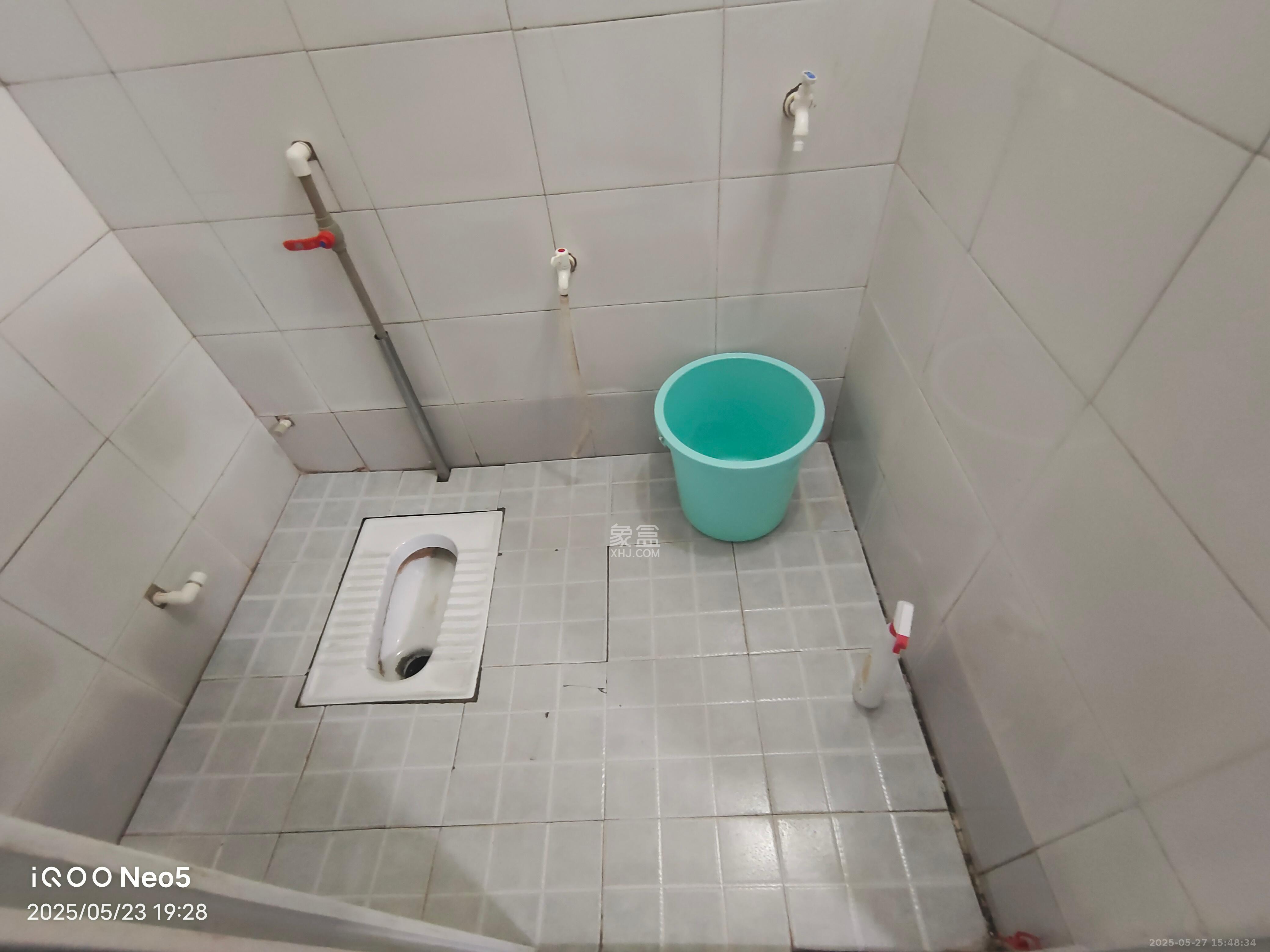 鄱阳小区 1室1厅1卫 500.0元/月 鄱阳小区 1室1厅1卫 500.0元/月室内图