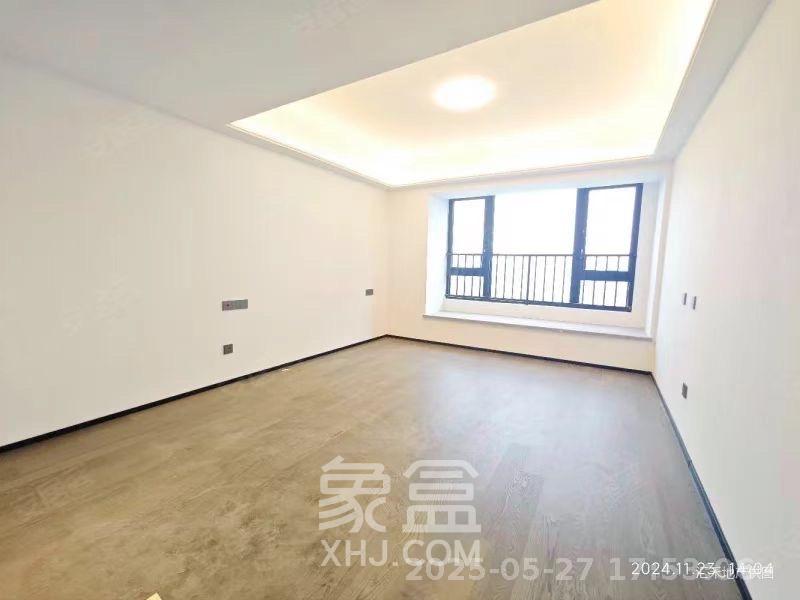 万科森林公园  4室2厅2卫   3000.00元/月室内图