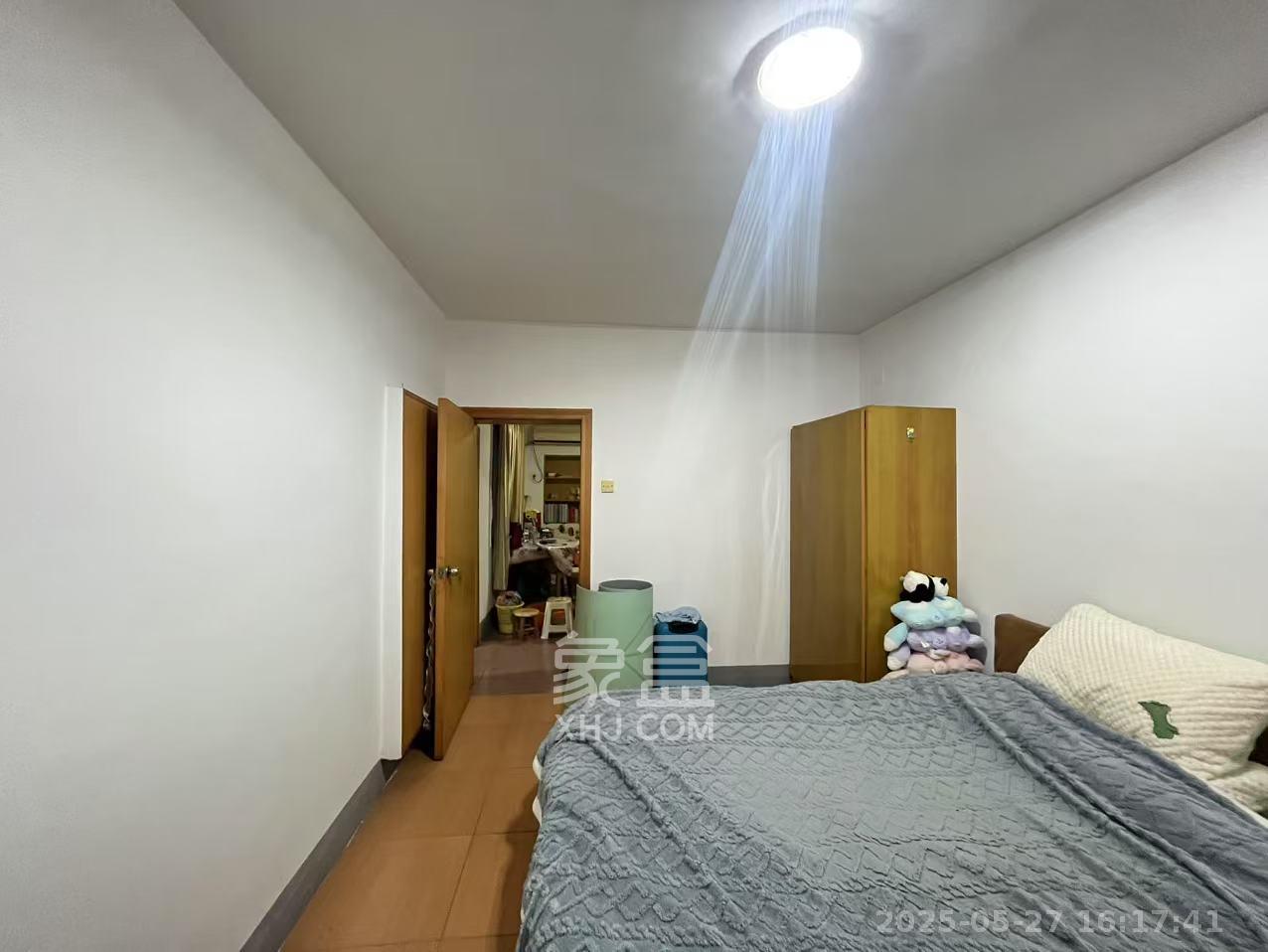 中南石油局宿舍  2室1厅1卫   1800.00元/月