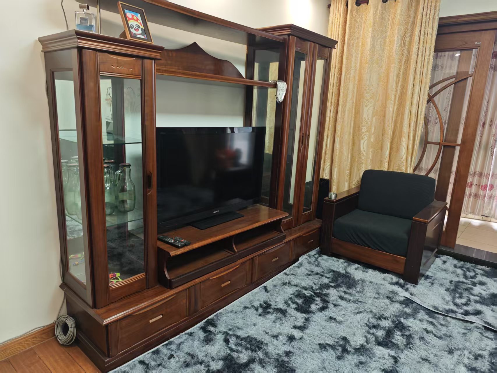 碧水阳光  1室0厅0卫   2100.00元/月室内图