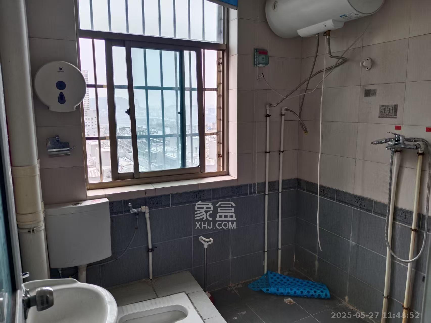 王府井公寓(福源公寓) 3室2厅2卫 4980.0元/月 王府井公寓(福源公寓) 3室2厅2卫 4980.0元/月室内图