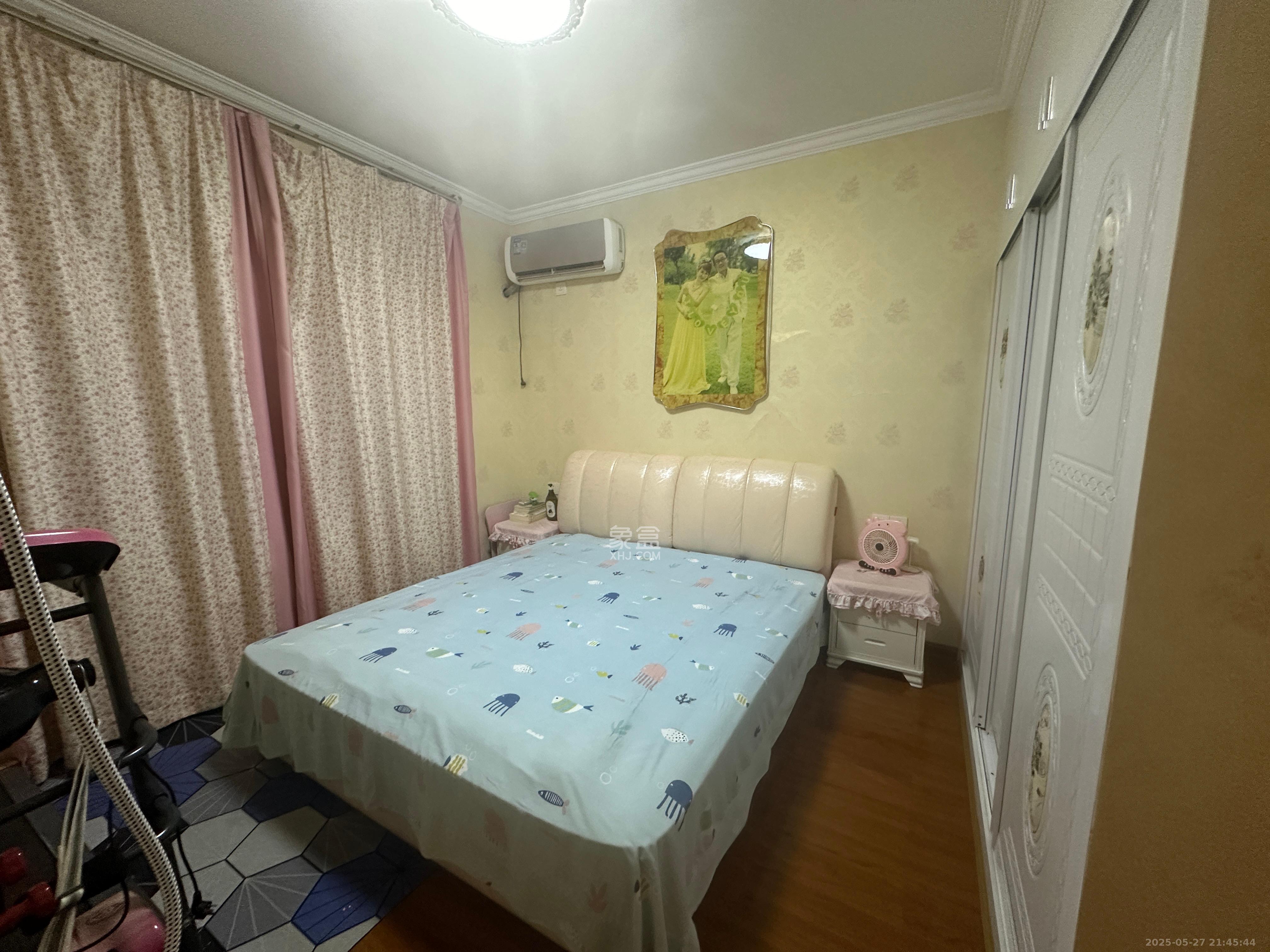 童话里  2室1厅1卫   2200.00元/月室内图
