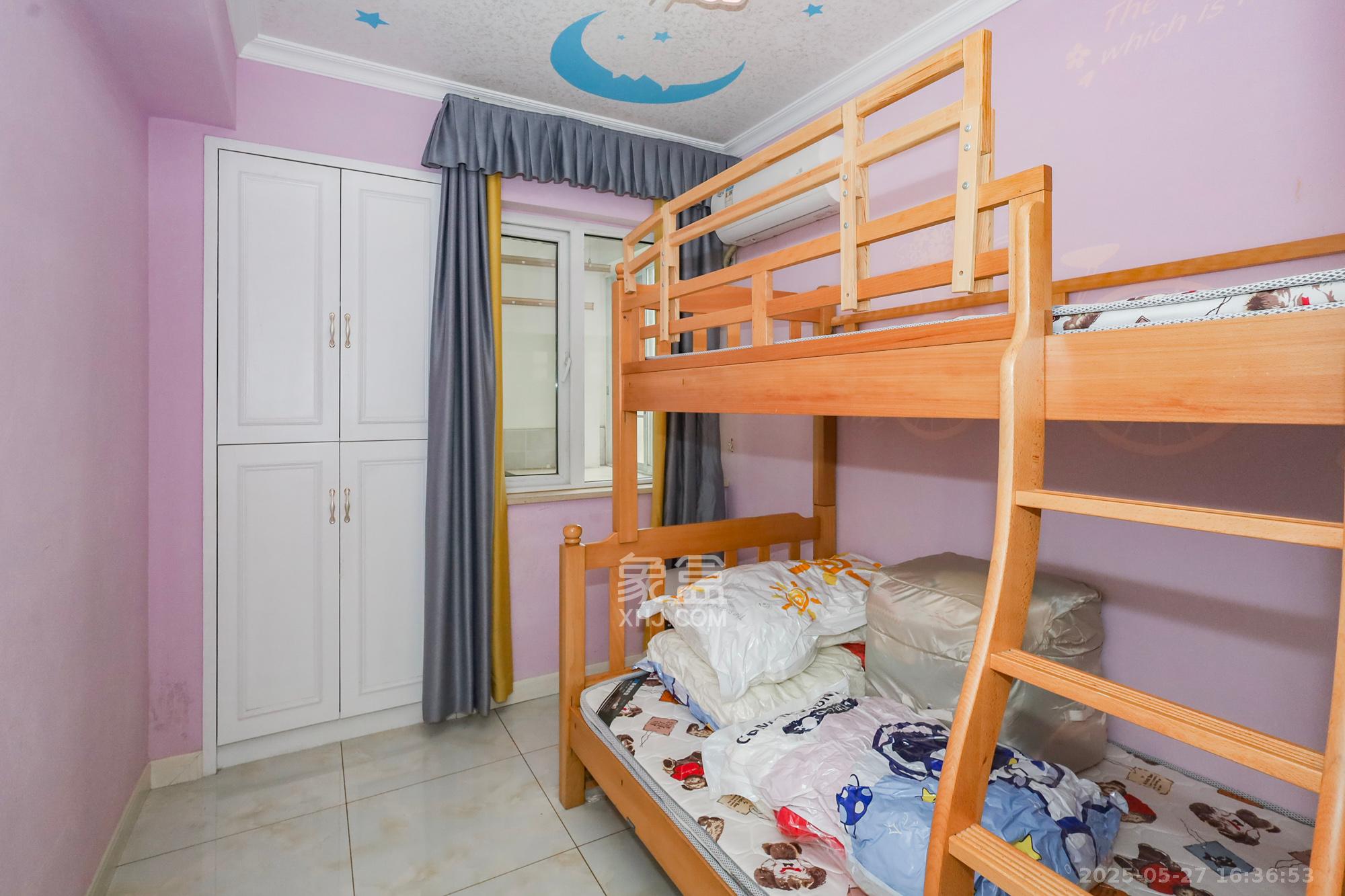 当代滨江MOMA  1室0厅0卫    118.0万卧室