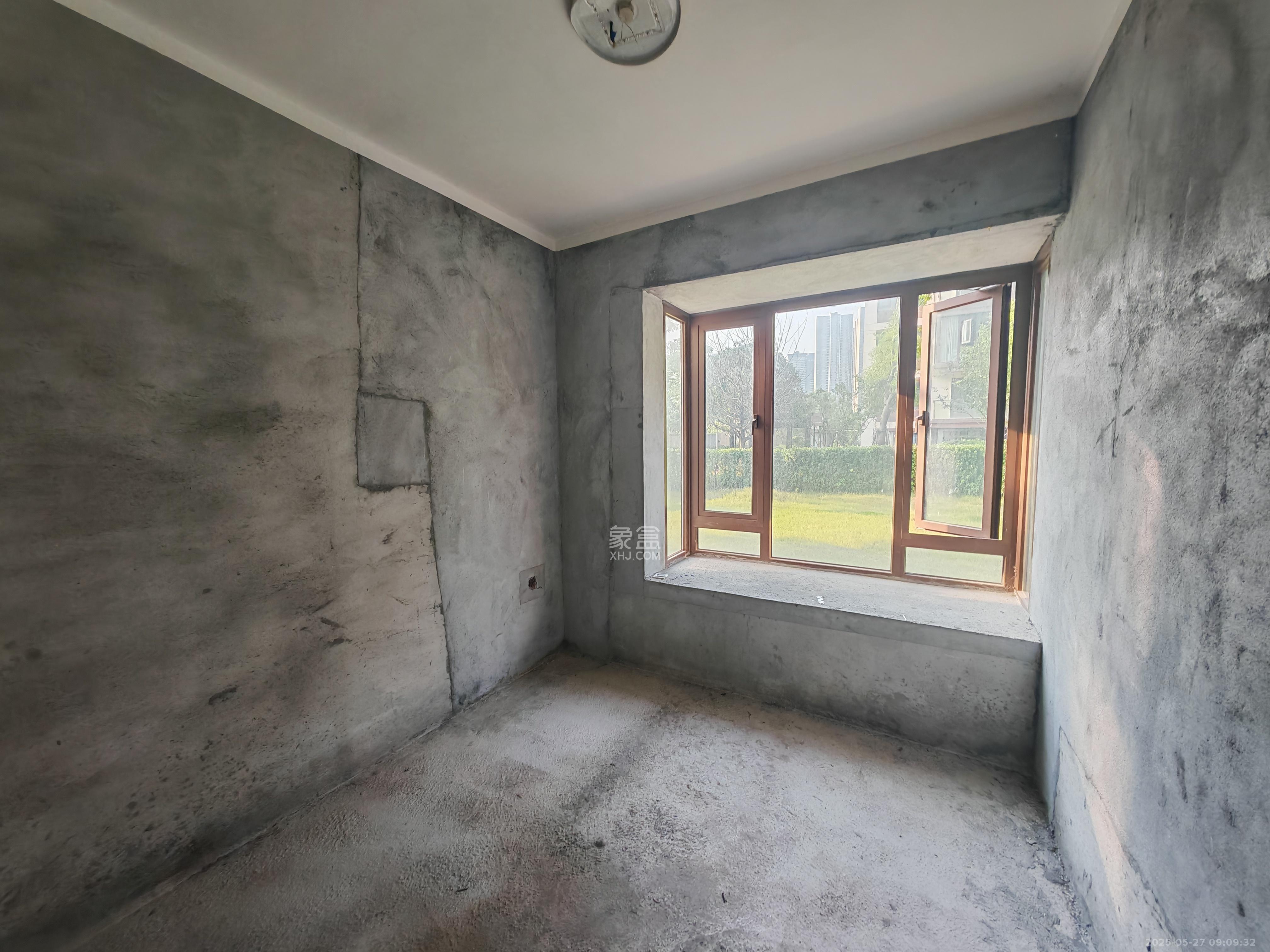 绿地麓湖郡  4室2厅2卫    3000.0元/月 绿地麓湖郡  4室2厅2卫    3000.0元/月室内图