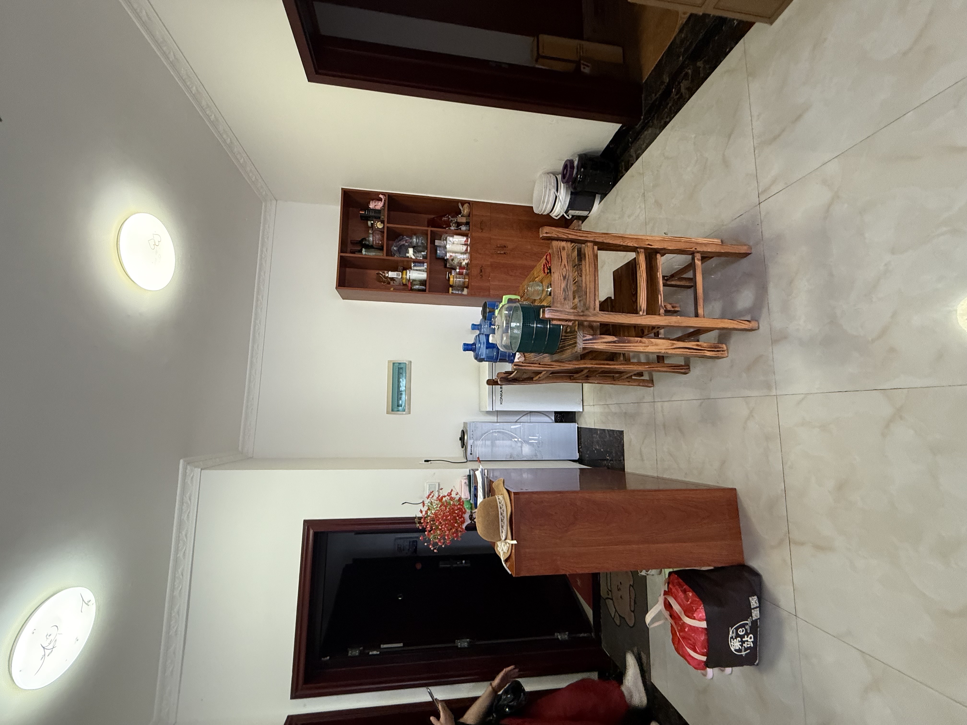 百弘学府城  1室3厅2卫    1500.0元/月 百弘学府城  1室3厅2卫    1500.0元/月室内图1