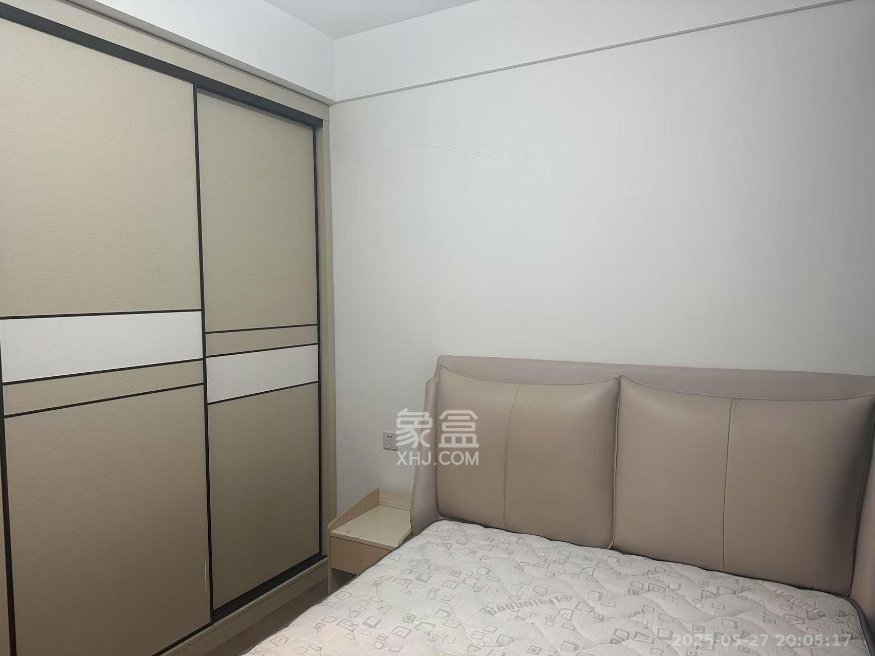 新城国际花都  3室2厅2卫   1800.00元/月室内图