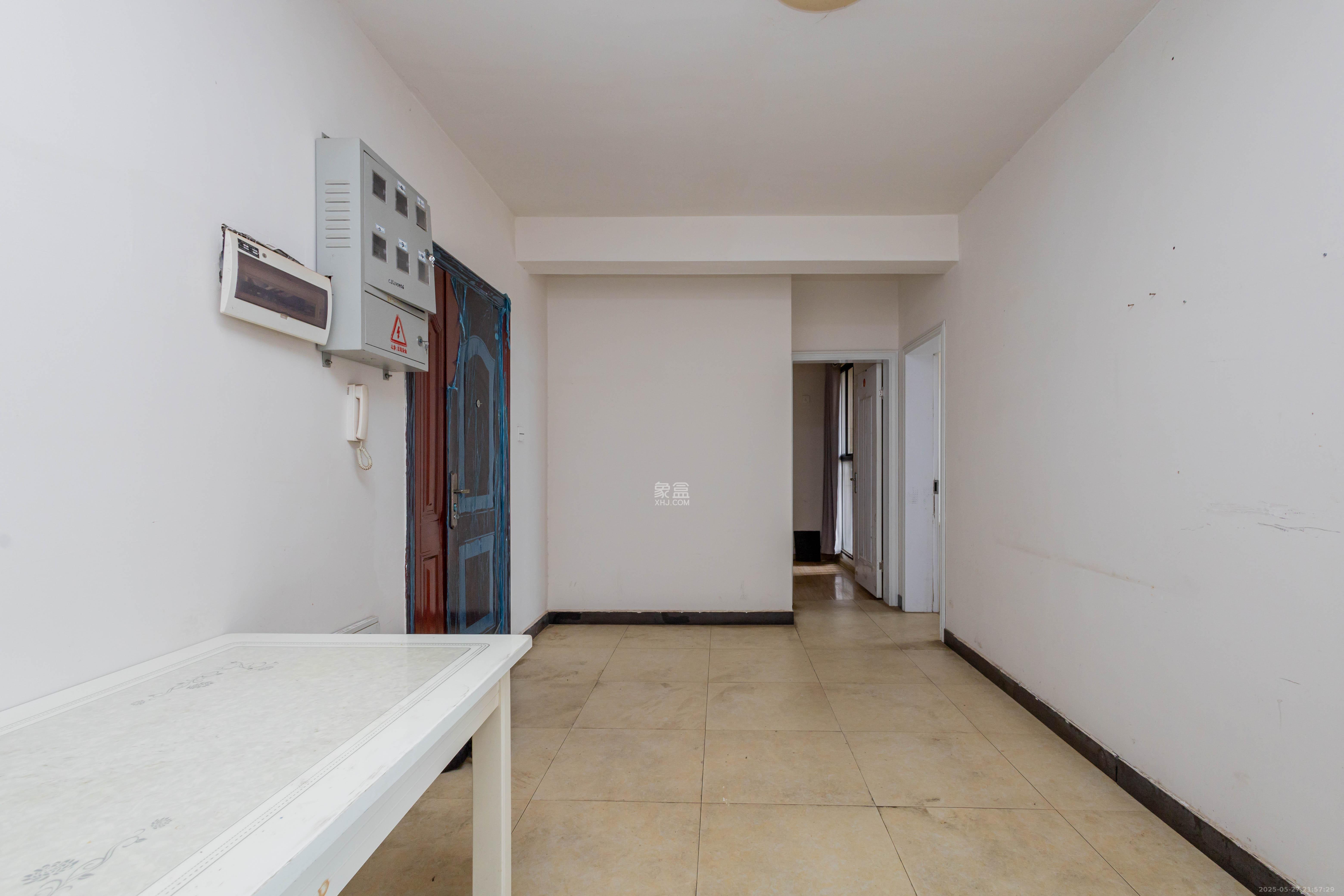 东方美地 3室2厅1卫 59.8万 东方美地 3室2厅1卫 59.8万客厅