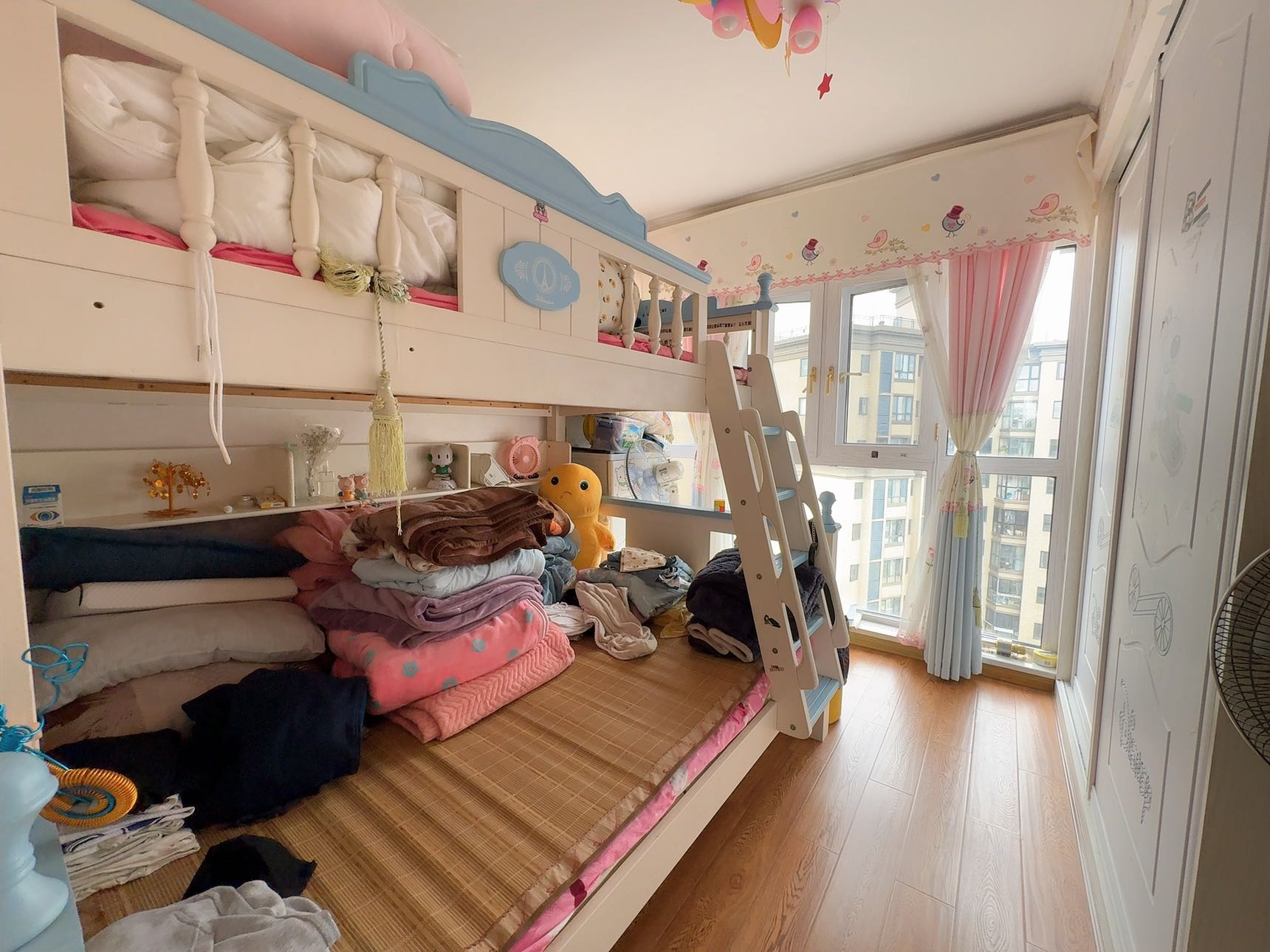 中建御山和苑 4室2厅2卫 100.0万 中建御山和苑 4室2厅2卫 100.0万室内图