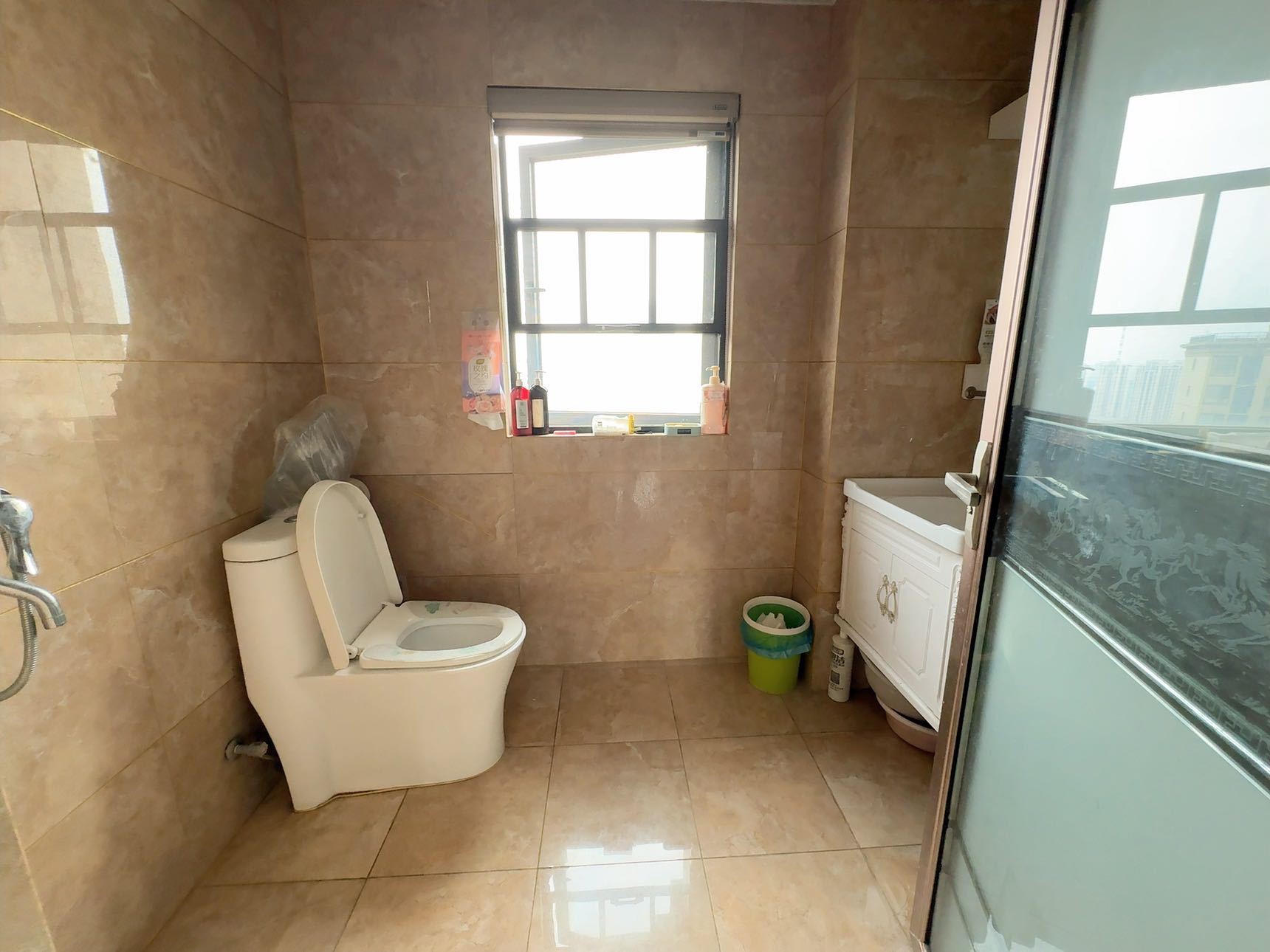 中建御山和苑 4室2厅2卫 100.0万 中建御山和苑 4室2厅2卫 100.0万室内图