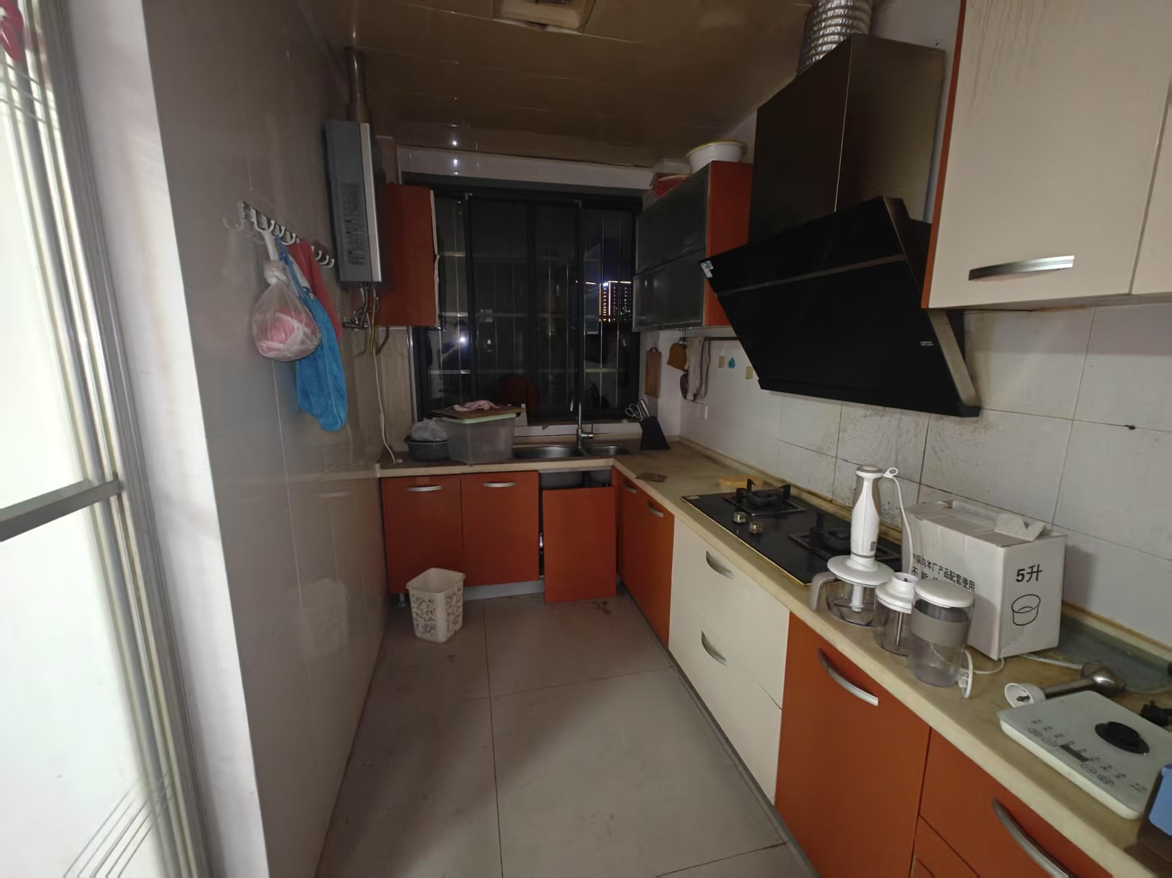 香山美境  3室2厅2卫    38.0万 香山美境  3室2厅2卫    38.0万室内图