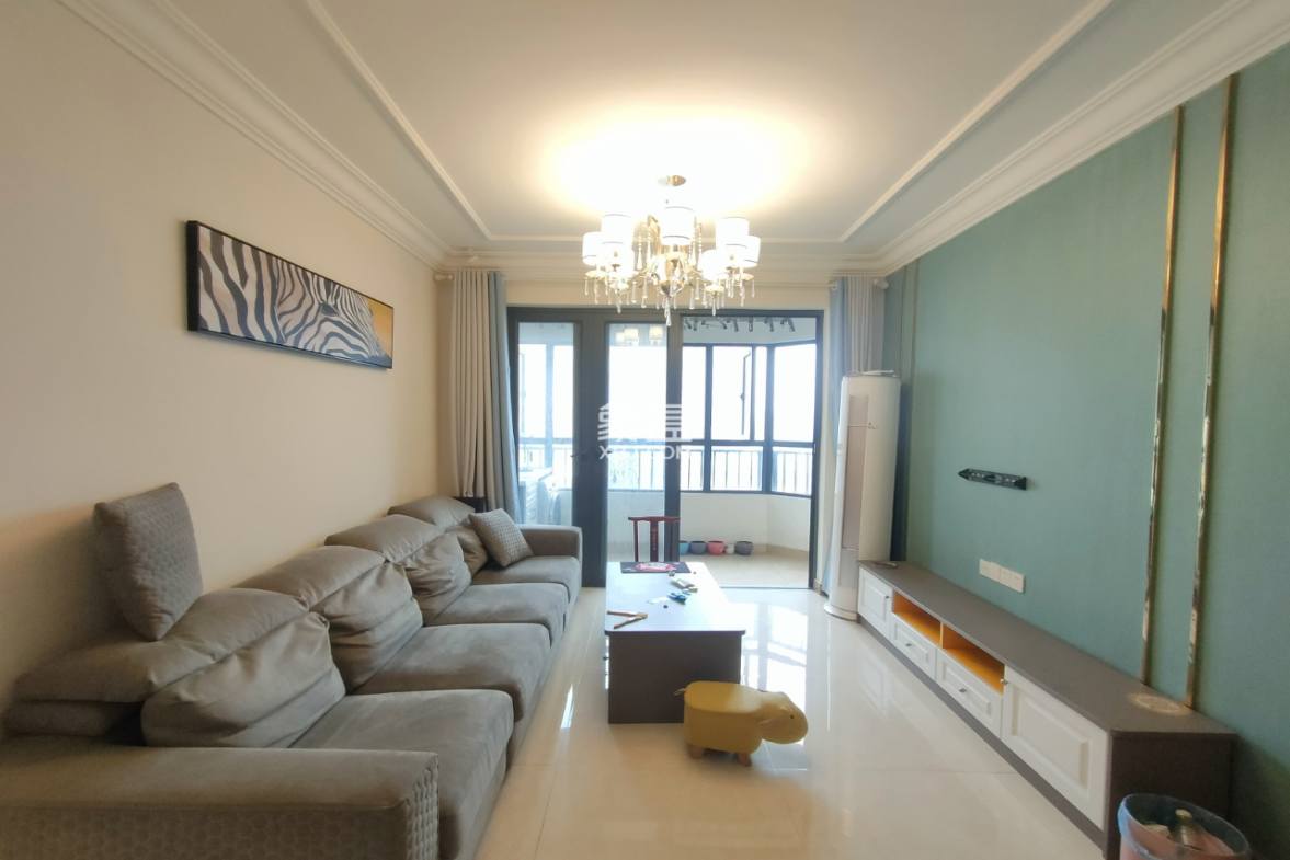 恒大华府  2室2厅1卫    65.0万 恒大华府  2室2厅1卫    65.0万室内图