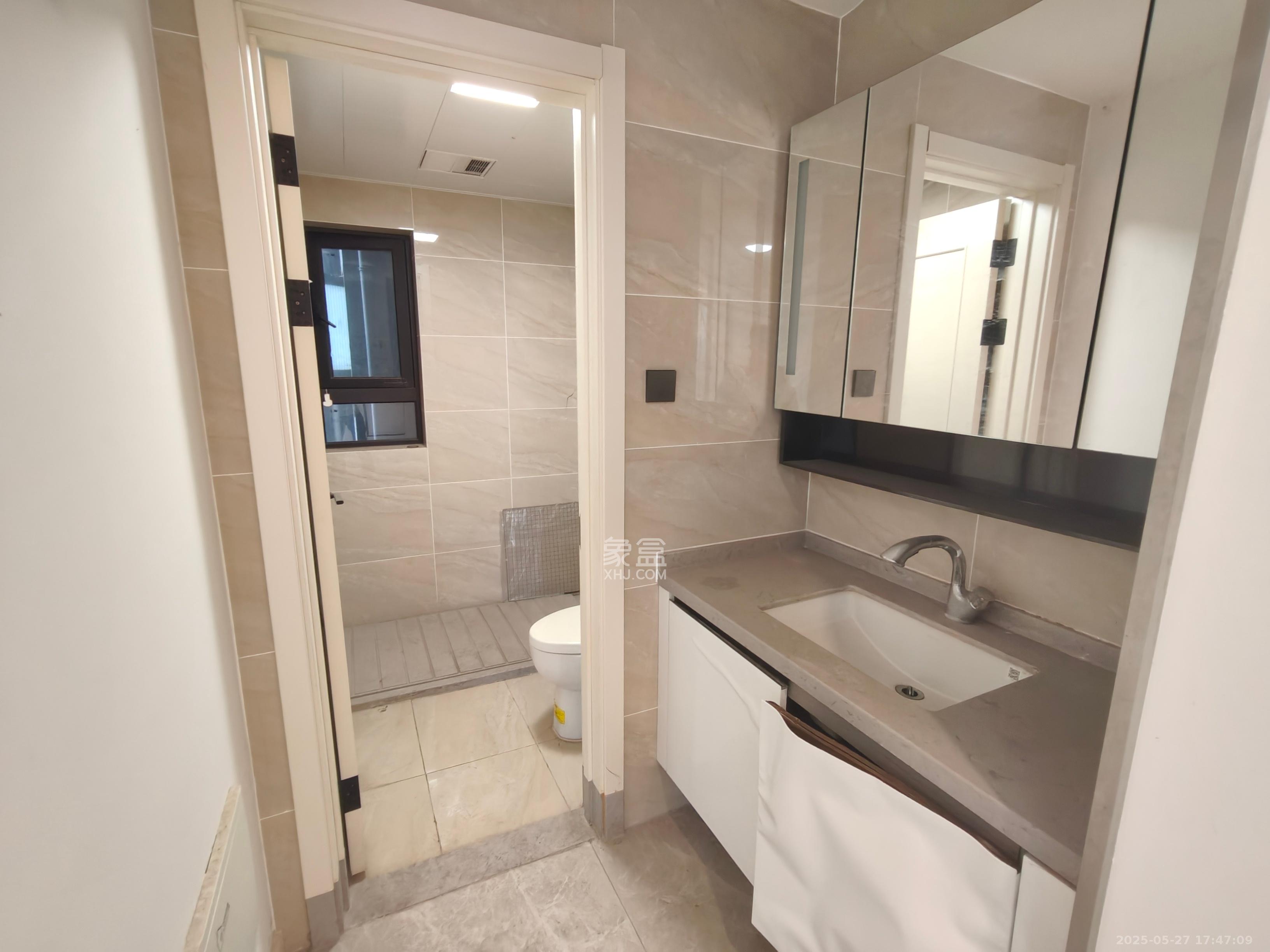 万科金色梦想A区 4室2厅2卫 3500.0元/月 万科金色梦想A区 4室2厅2卫 3500.0元/月室内图