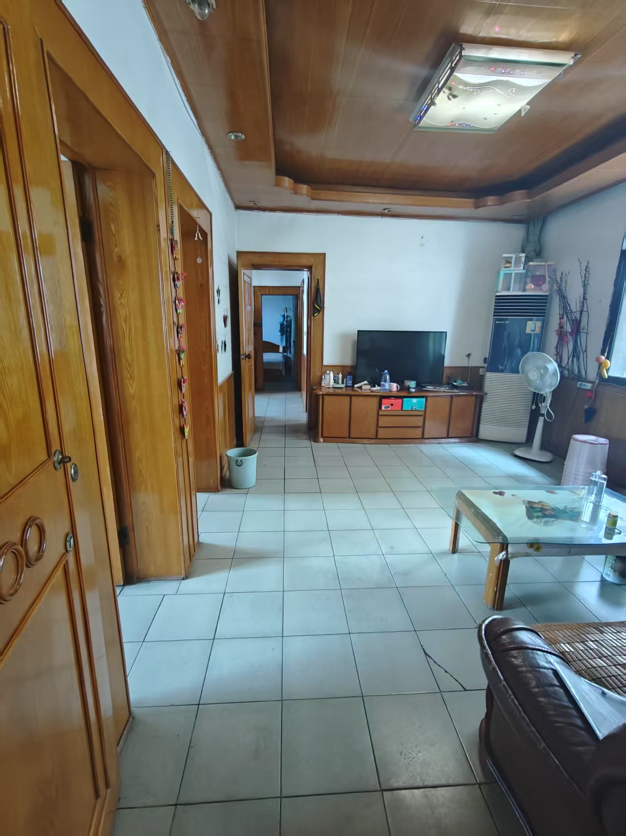 赫山社区建设银行家属区 3室2厅1卫 500.0元/月 赫山社区建设银行家属区 3室2厅1卫 500.0元/月室内图