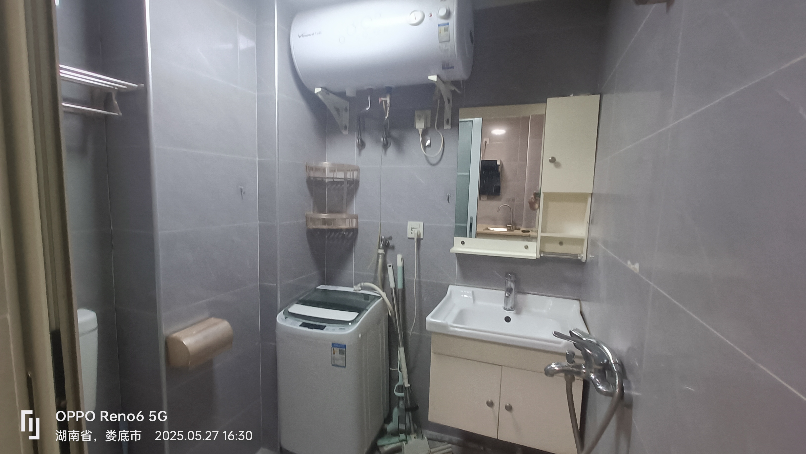 南苑上和二期  1室1厅1卫   1000.00元/月室内图