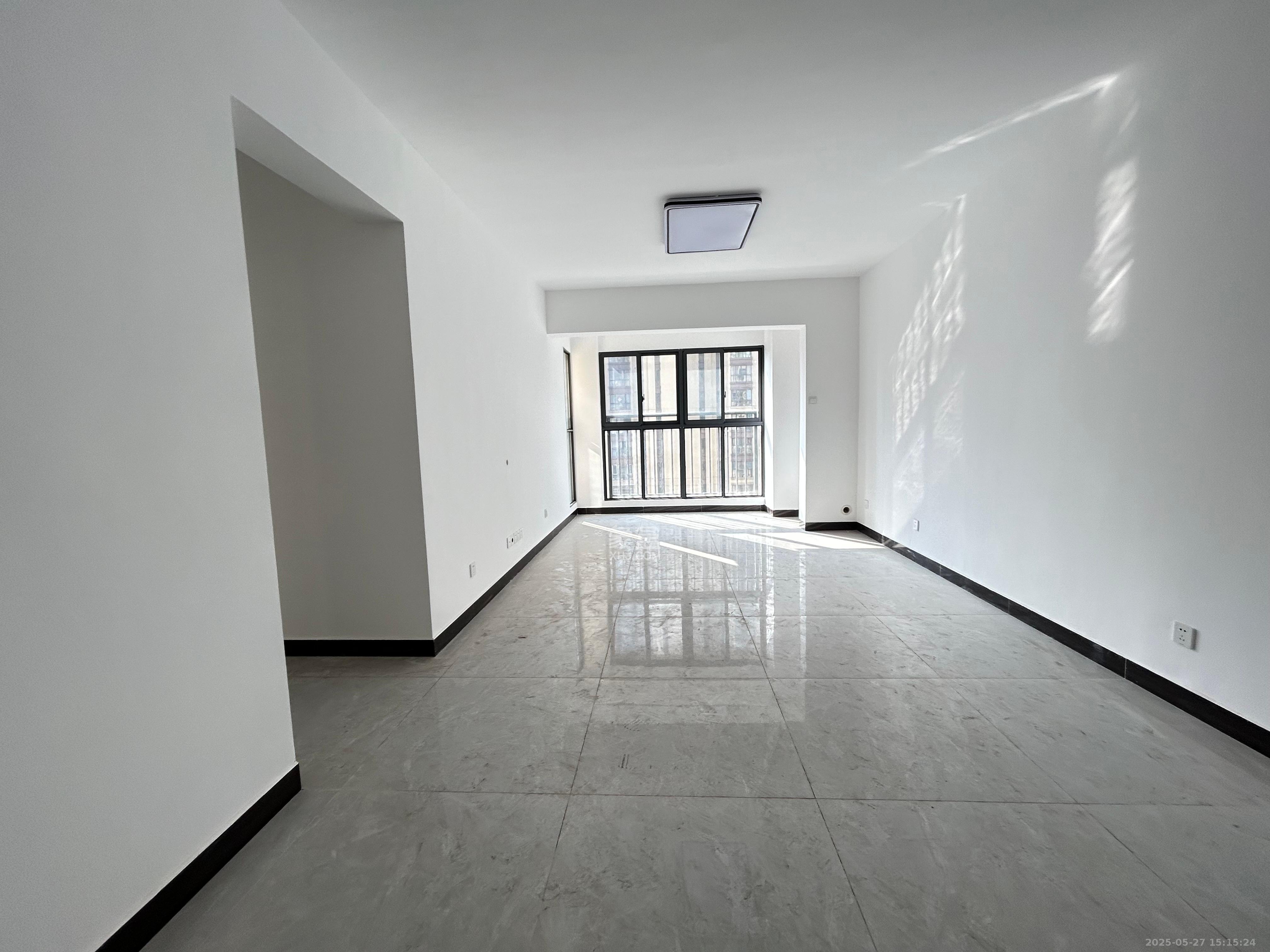 荣升家园(湘江熙岸) 3室1厅1卫 3000.0元/月 荣升家园(湘江熙岸) 3室1厅1卫 3000.0元/月室内图